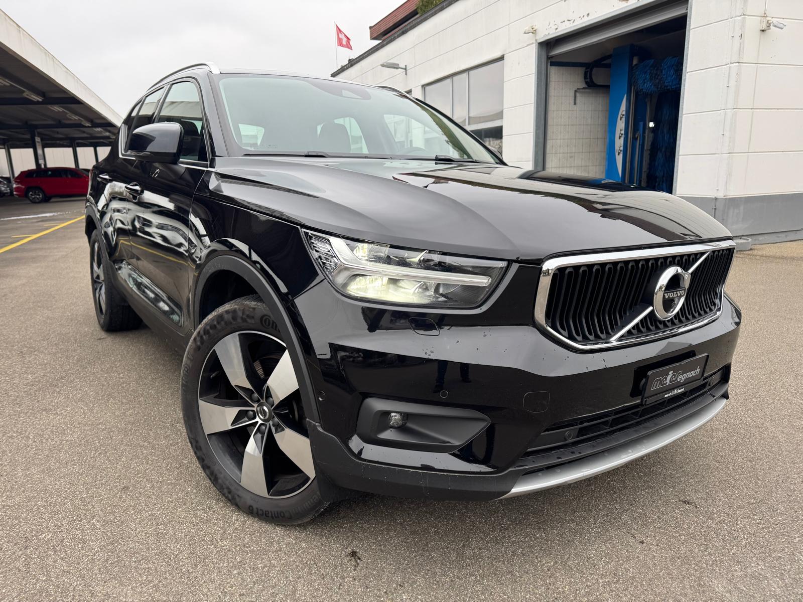 VOLVO XC40 T5 AWD Momentum Geartronic-image-1