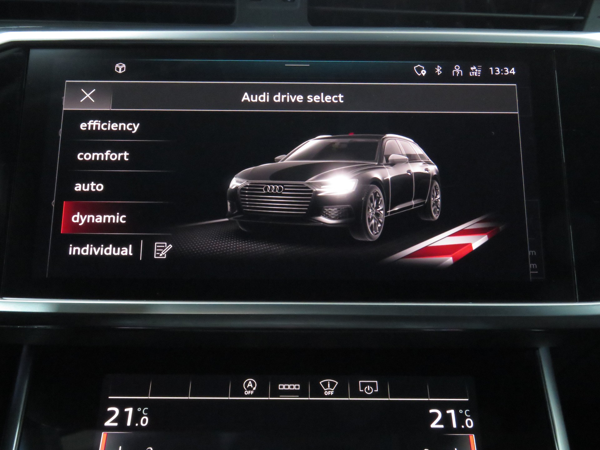 AUDI A6 Avant 40 TDI Sport Attraction Quattro S-tronic (Automat)-image-20