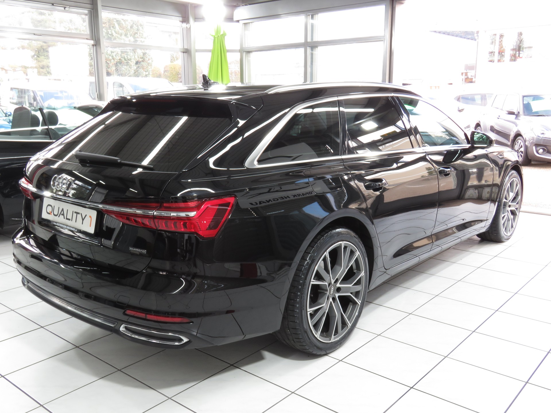 AUDI A6 Avant 40 TDI Sport Attraction Quattro S-tronic (Automat)-image-3