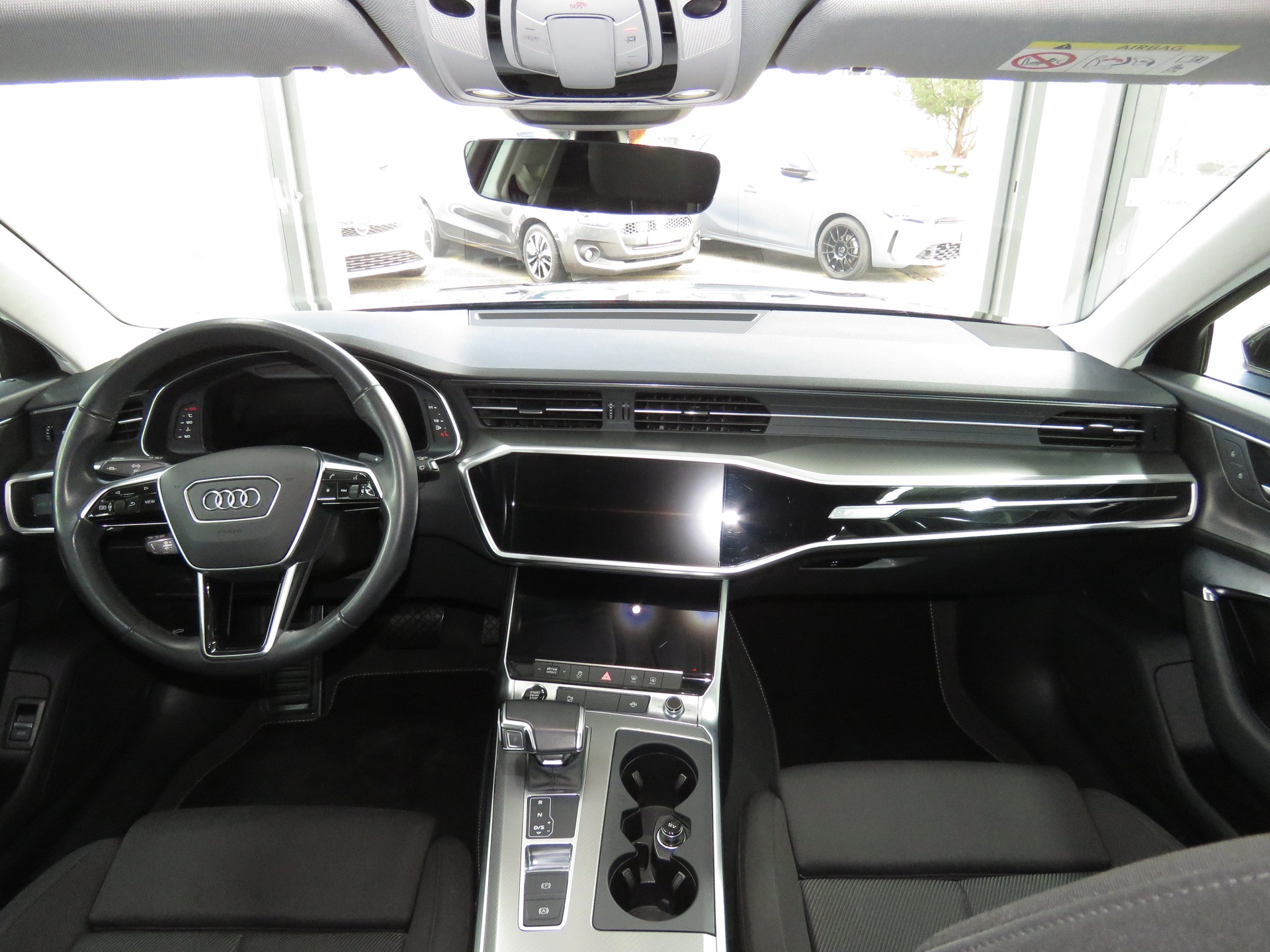 AUDI A6 Avant 40 TDI Sport Attraction Quattro S-tronic (Automat)-image-13