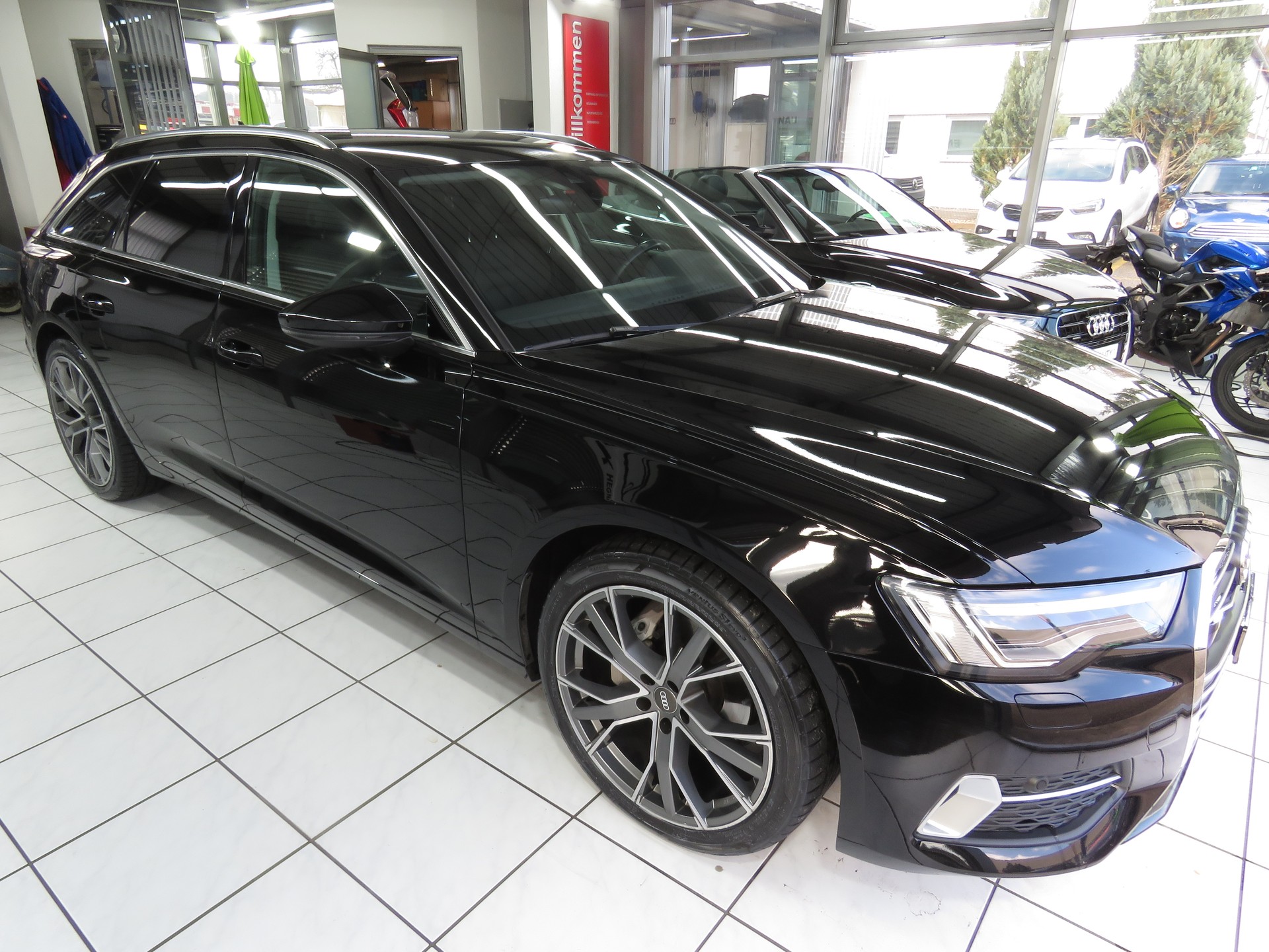 AUDI A6 Avant 40 TDI Sport Attraction Quattro S-tronic (Automat)-image-2