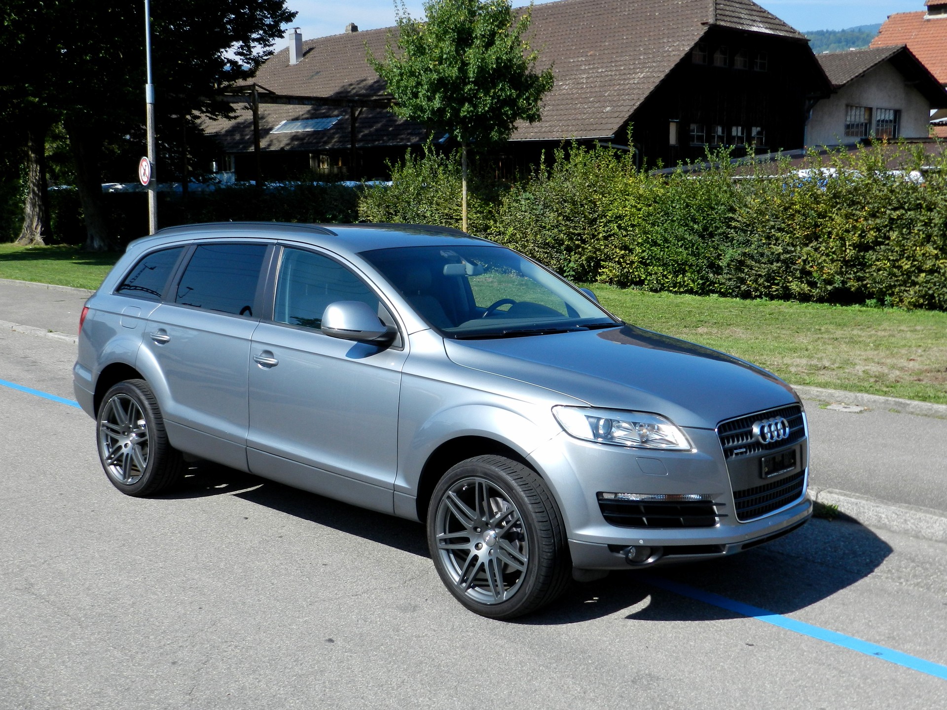 AUDI Q7 3.0 TDI quattro tiptronic-image-7