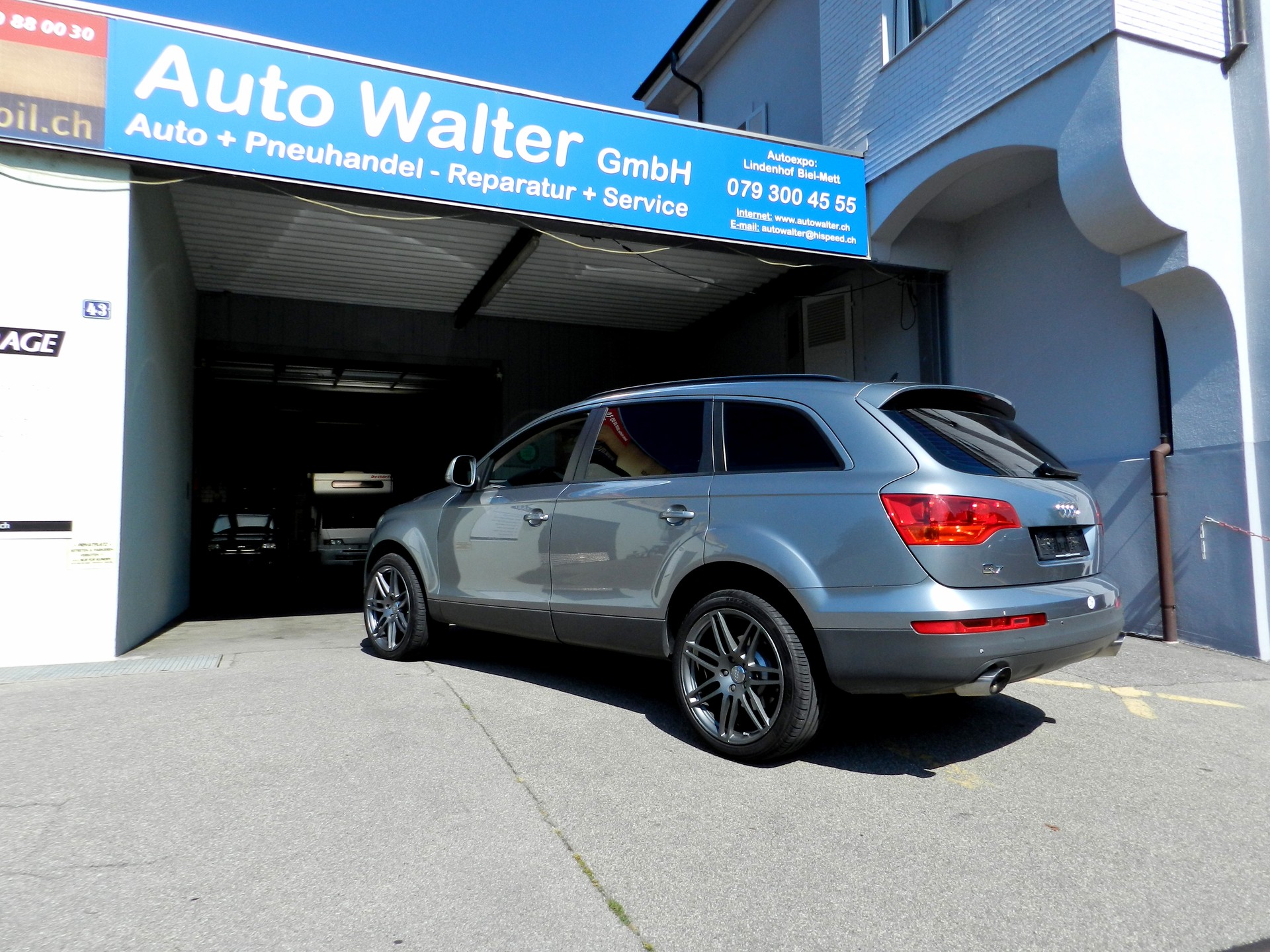 AUDI Q7 3.0 TDI quattro tiptronic-image-9