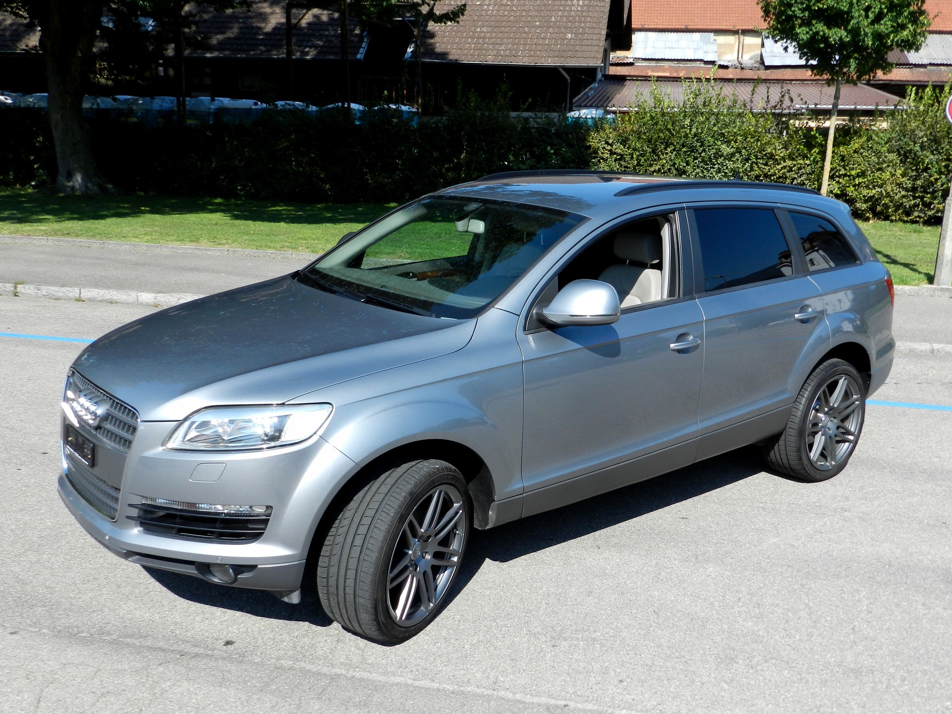 AUDI Q7 3.0 TDI quattro tiptronic-image-14