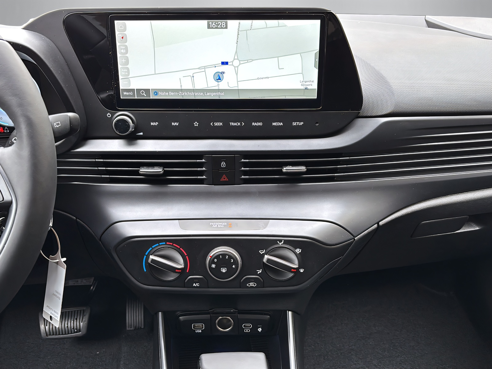 HYUNDAI i20 1.0 T-GDi Amplia-image-14