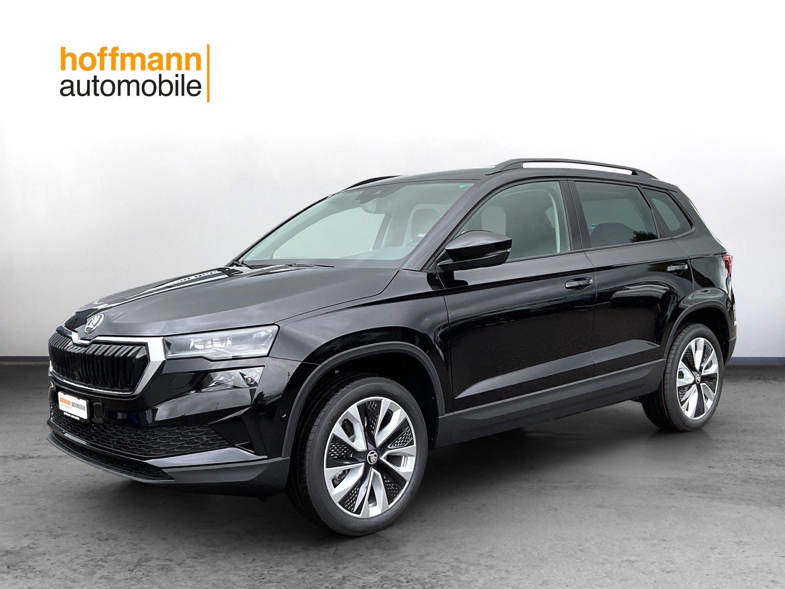 SKODA Karoq 1.5 TSI Selection DSG-image-0
