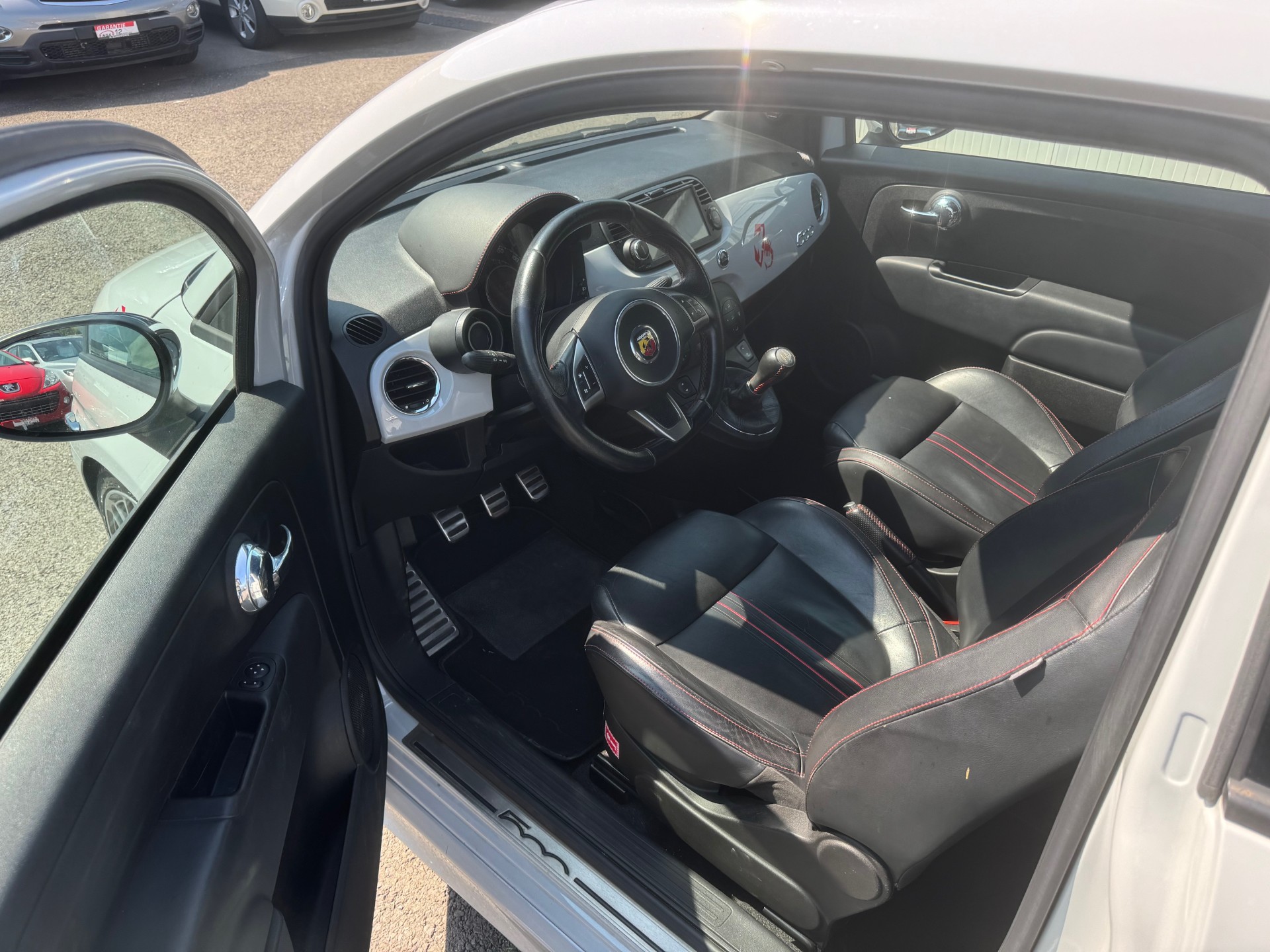 FIAT 500 1.4 16V Turbo Abarth-image-7