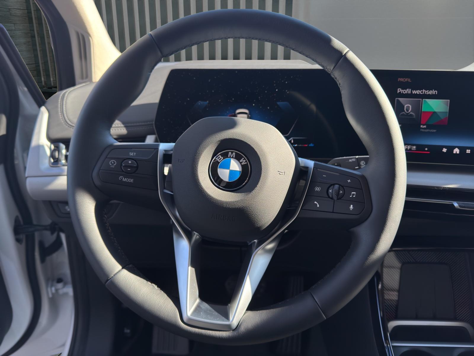 BMW 223i xDrive Active Tourer M Sport-image-10