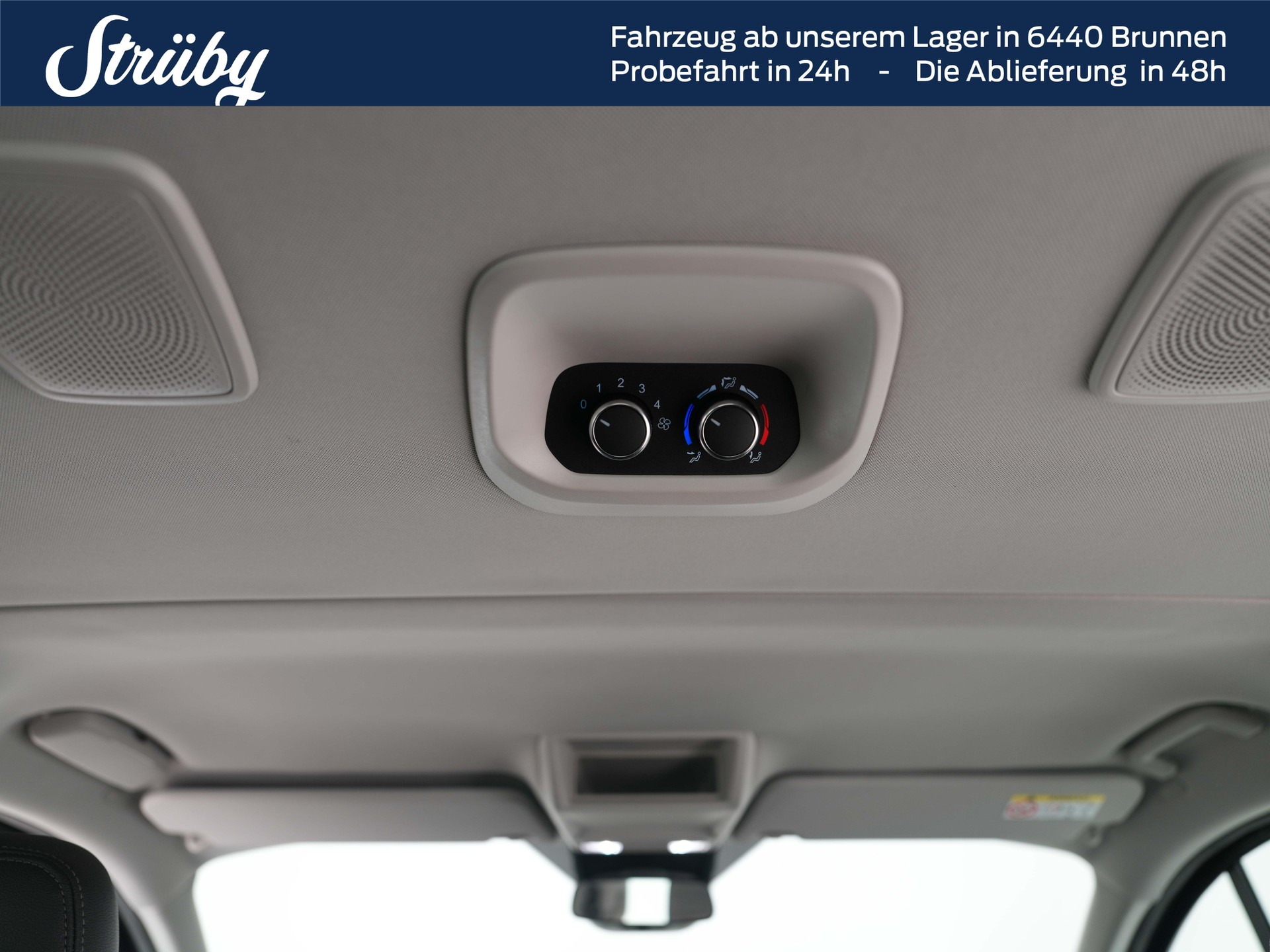 FORD Tourneo Custom Bus 320 L1 2.0 TDCi Titanium-image-16