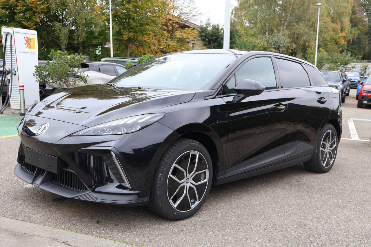 MG 4 64kWh Luxury-image-6