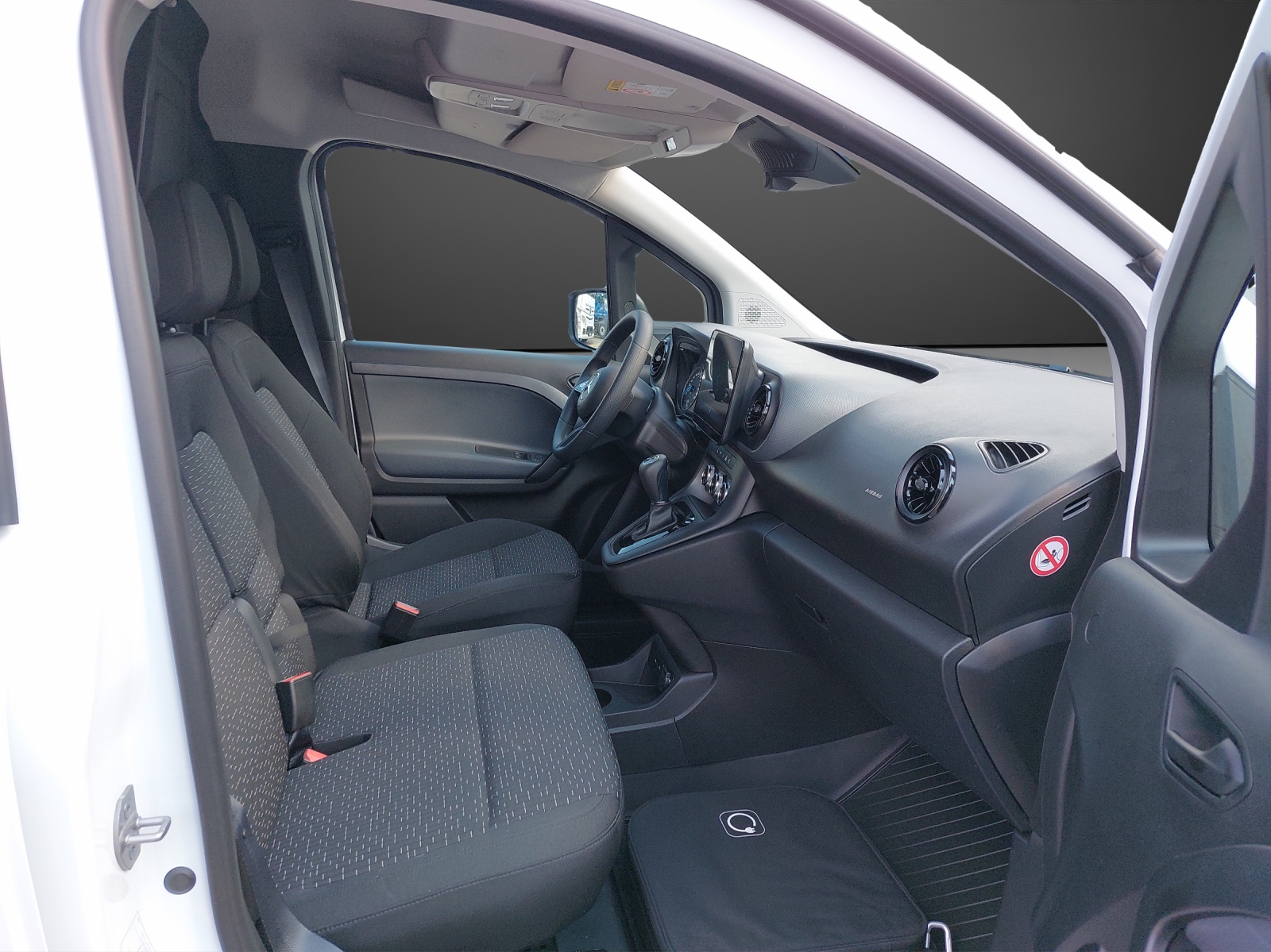 MERCEDES-BENZ eCitan 45kWh Pro-image-9