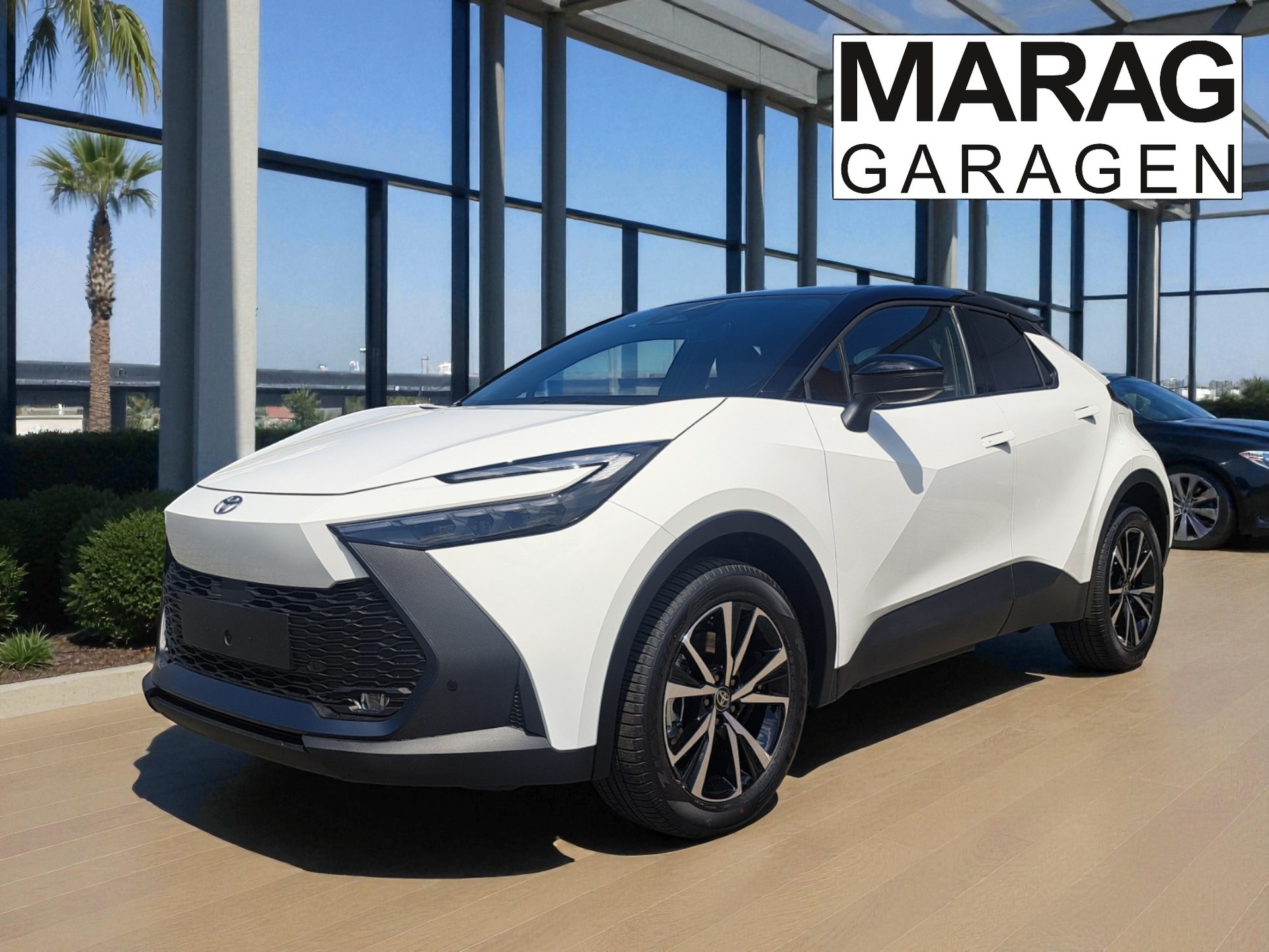 TOYOTA C-HR 2.0 PHEV CVT Swiss Edition-image-2