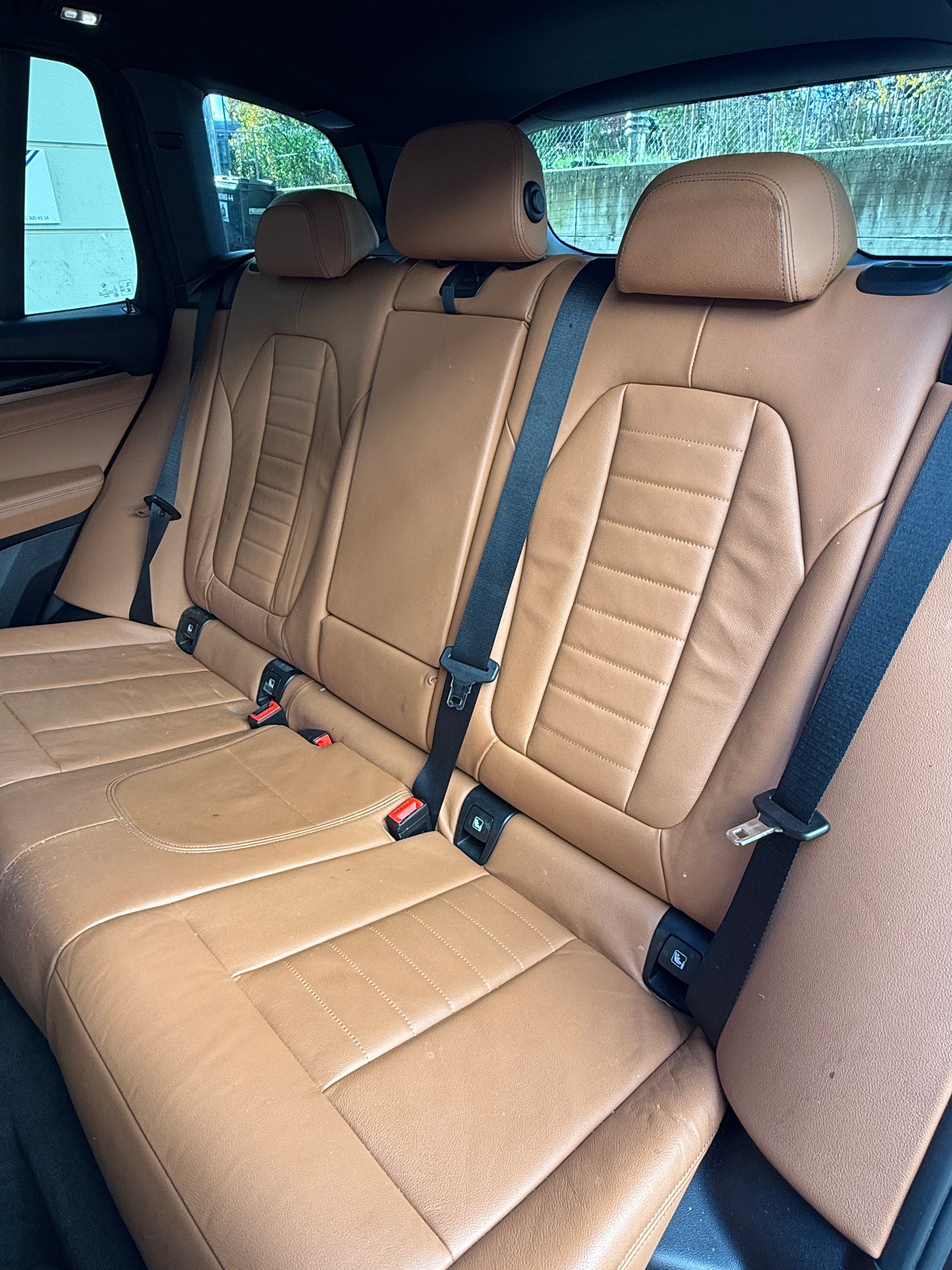 BMW X3 xDrive 20i xLine Steptronic-image-12