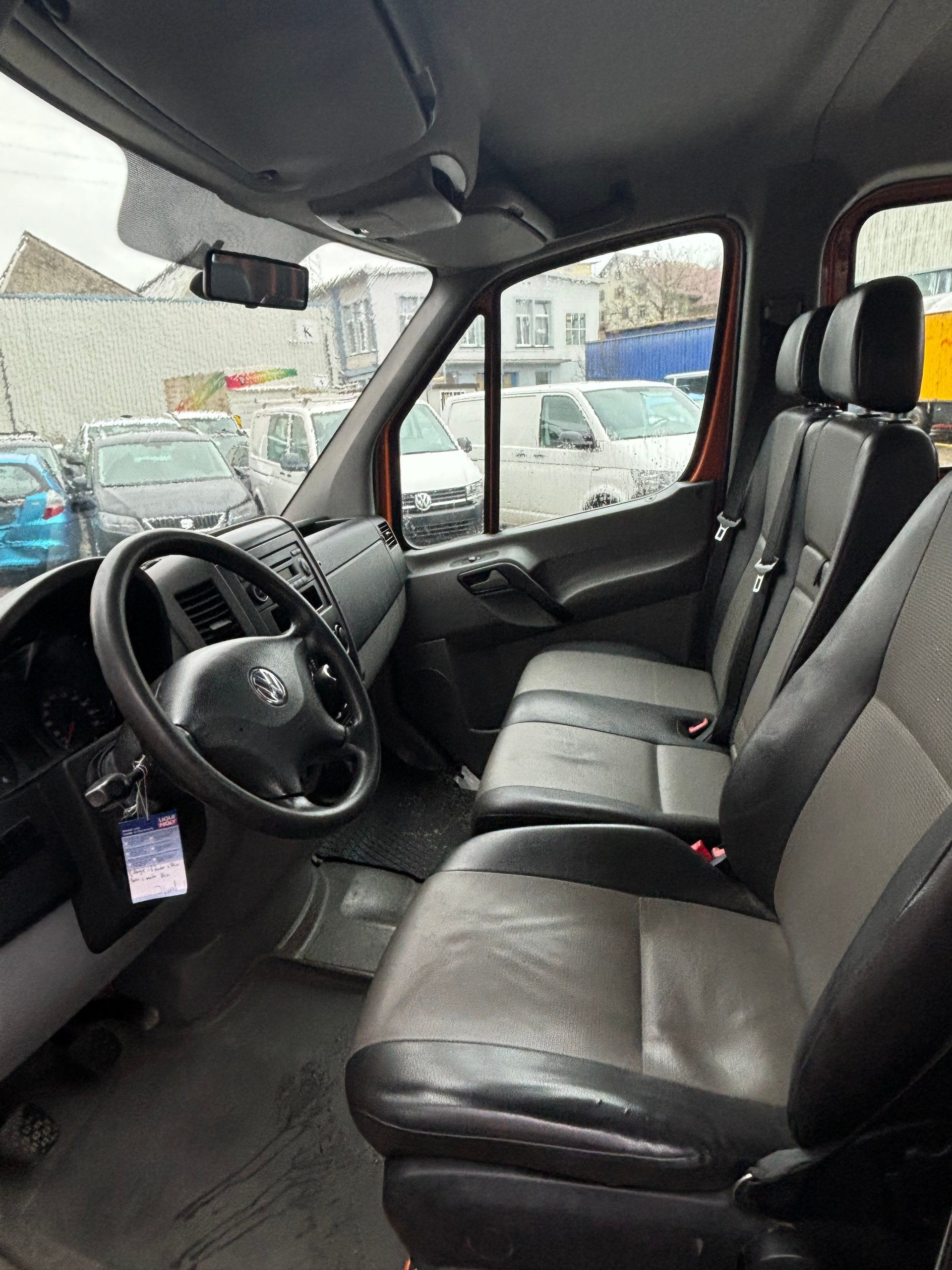 VW Crafter 35 2.0 TDI CR-image-7
