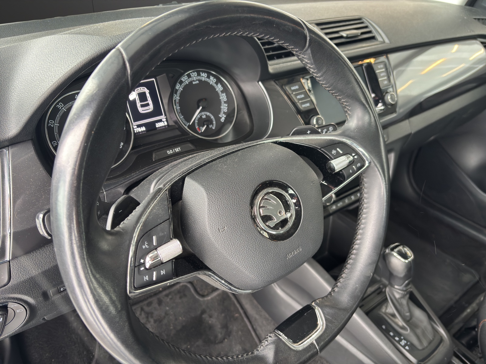 SKODA Fabia Combi 1.0 TSI Clever DSG-image-4