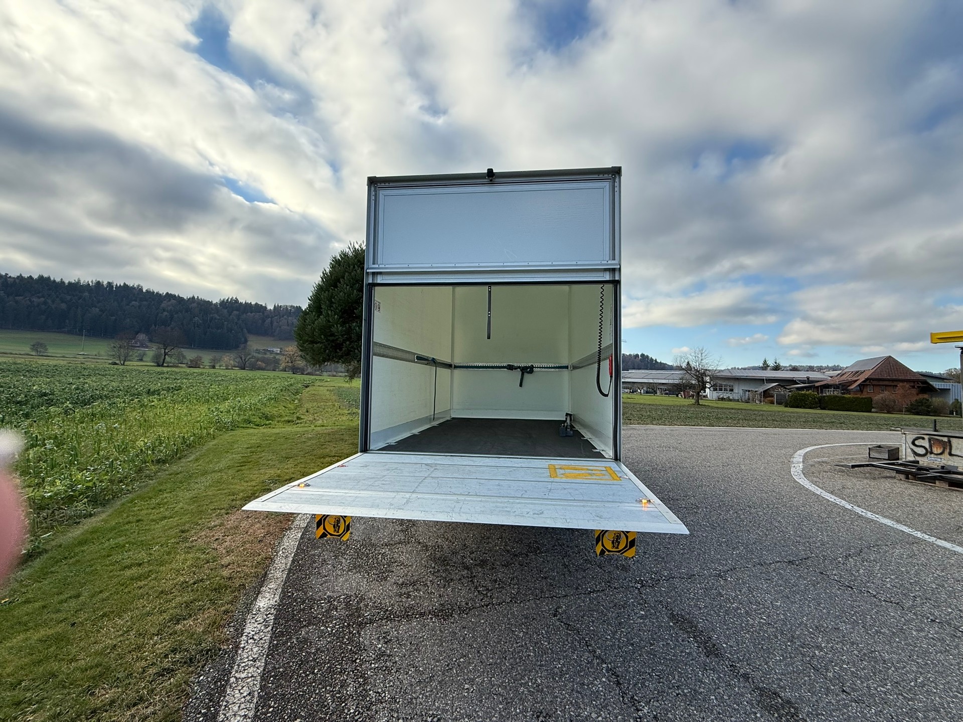 IVECO 35S 18 Eco-image-1