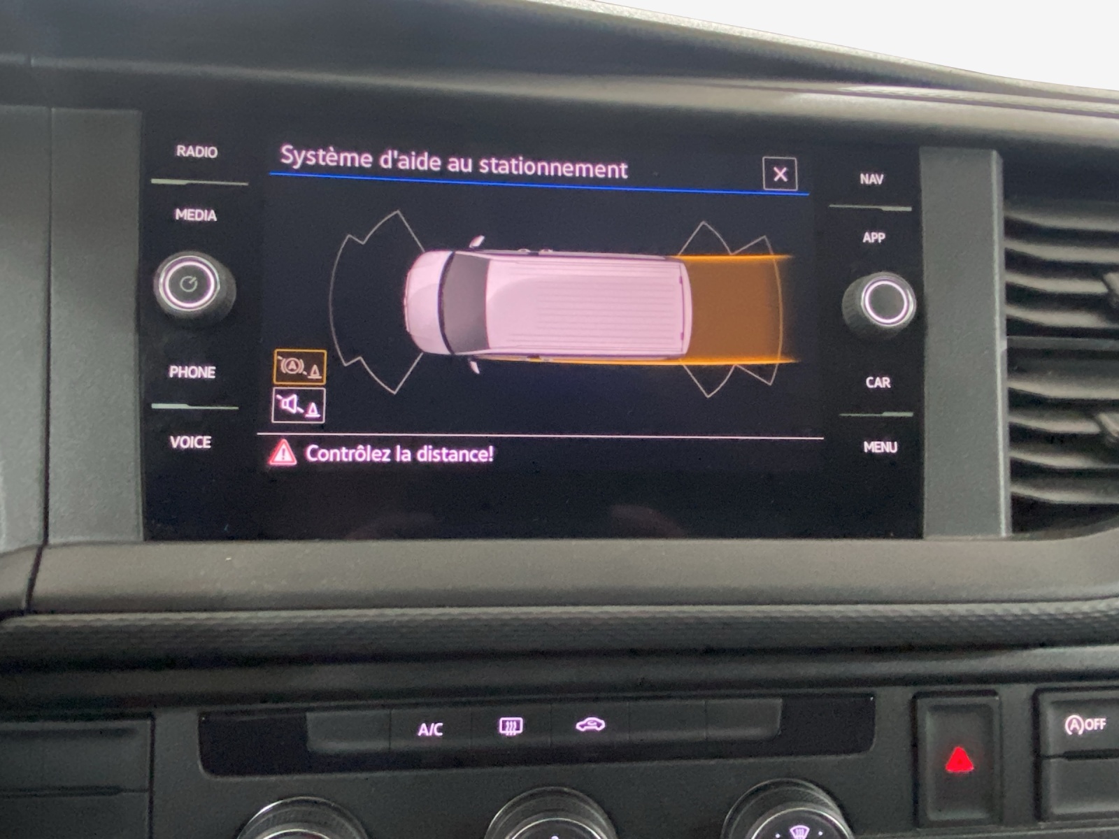 VW T6.1 2.0 TDI 4Motion-image-13