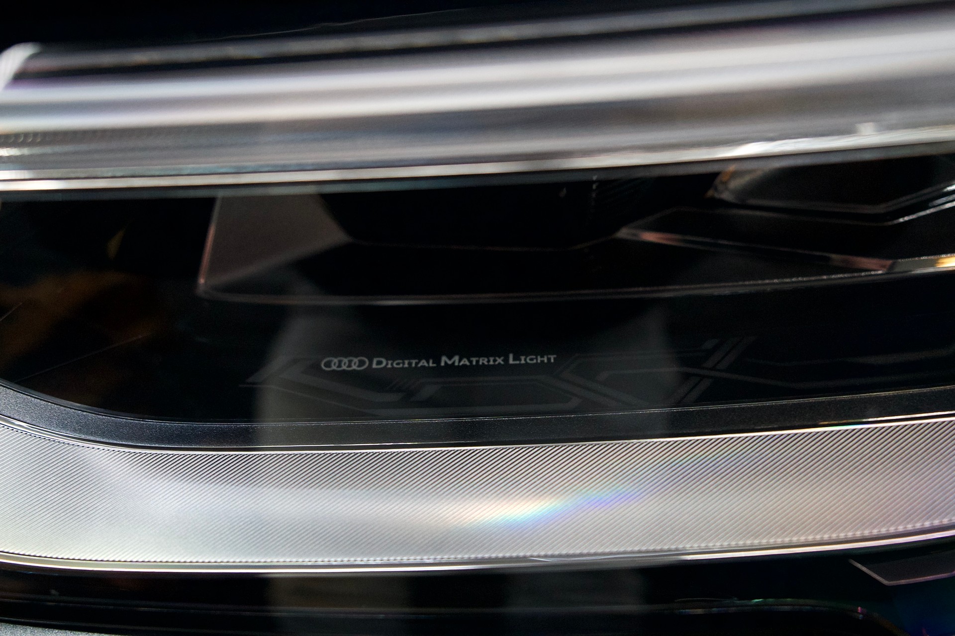 AUDI e-tron S Sportback quattro-image-14