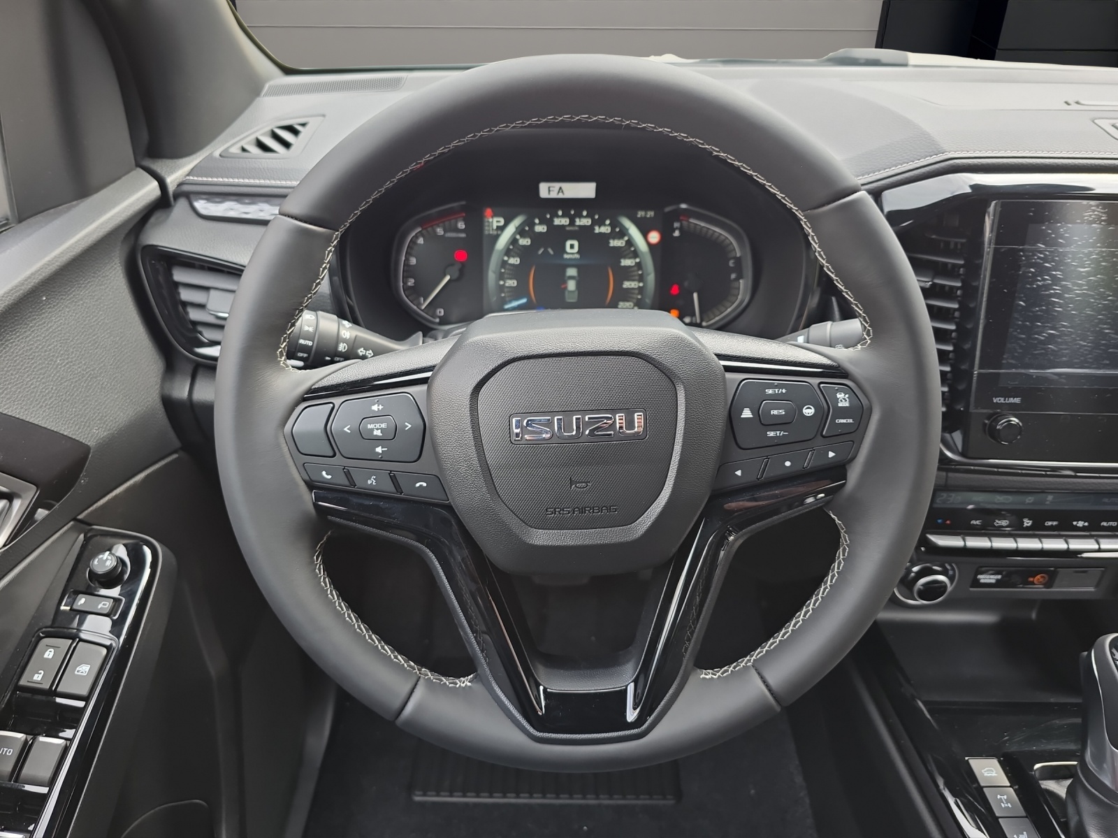 ISUZU D-MAX 1.9 CrewCab N60 Nitro Sport 4x4-image-6