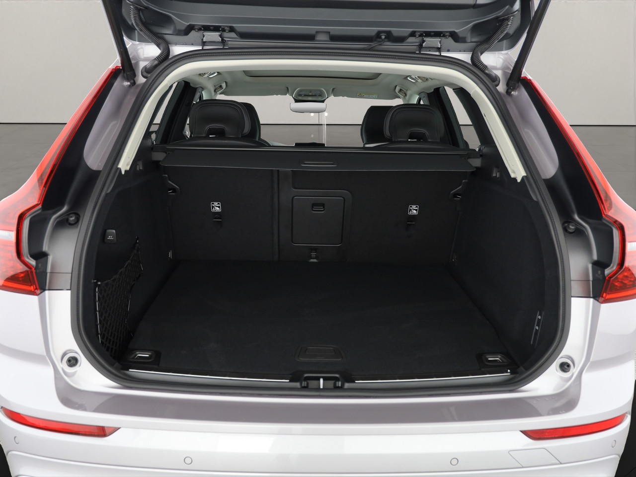 VOLVO XC60 2.0 T8 TE Ultra Bright eAWD-image-2