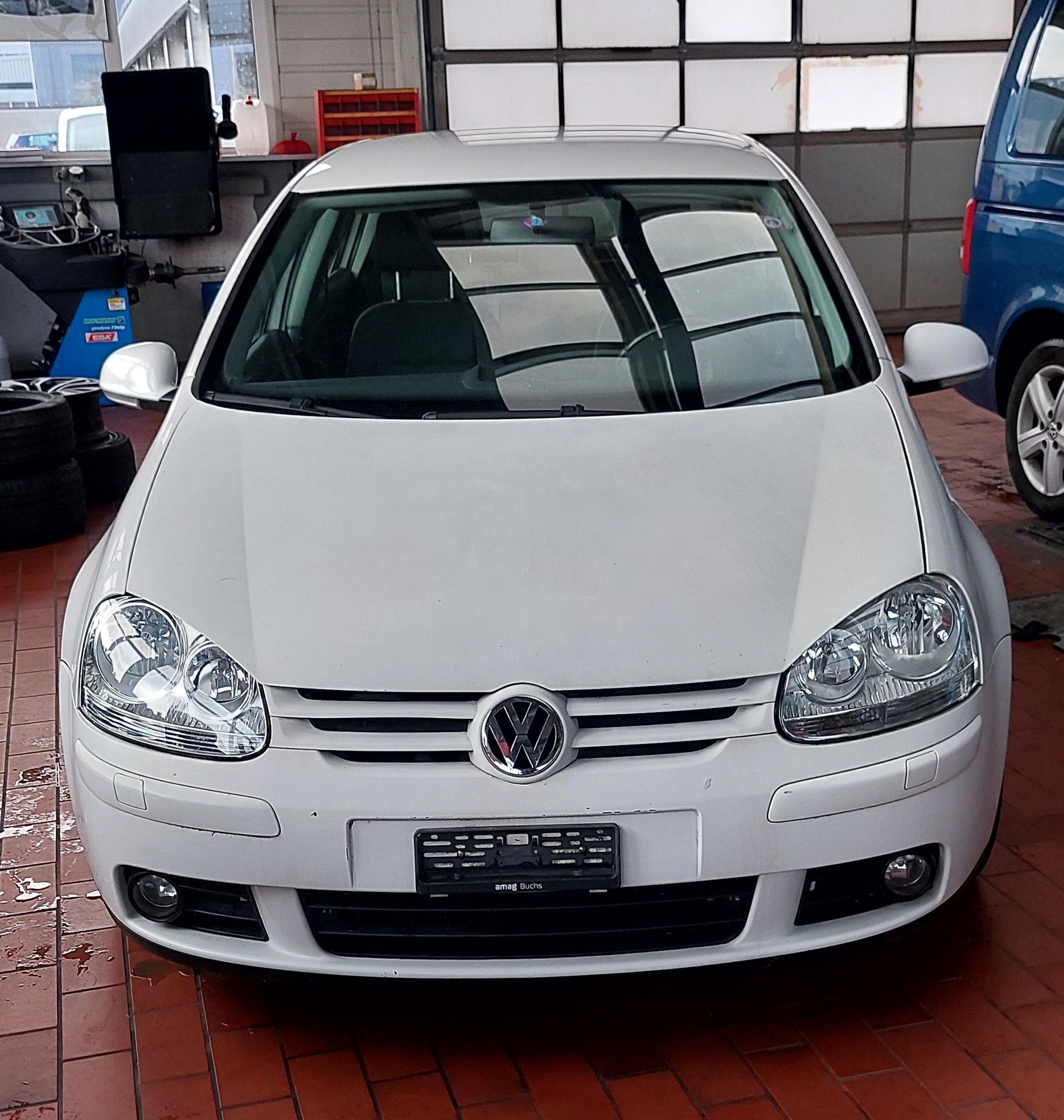 Car photo