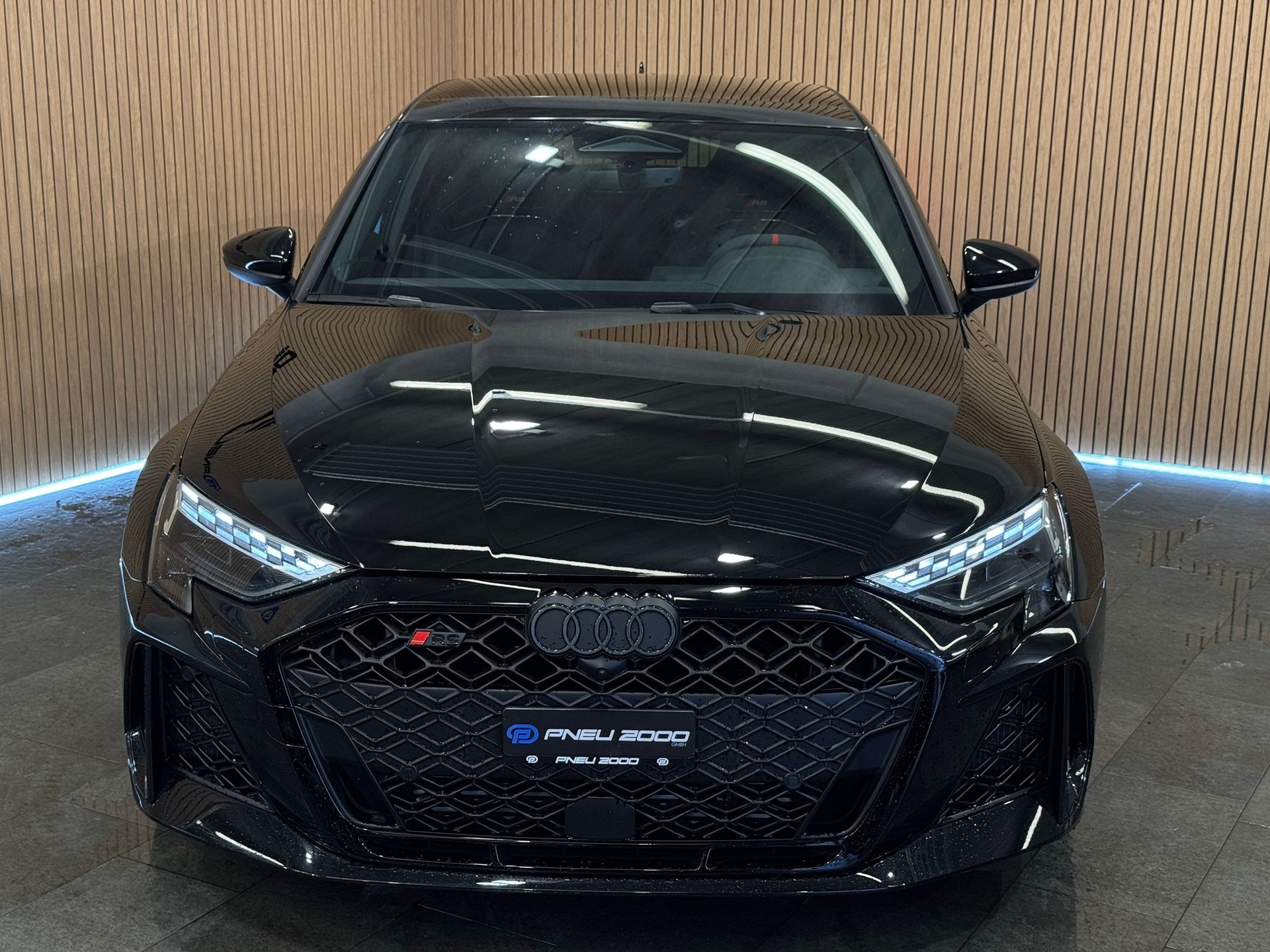 AUDI RS3 Sportback 2.5 TSI quattro S-tronic * 5Jahre/100'000km Garantie*-showroom-element-1
