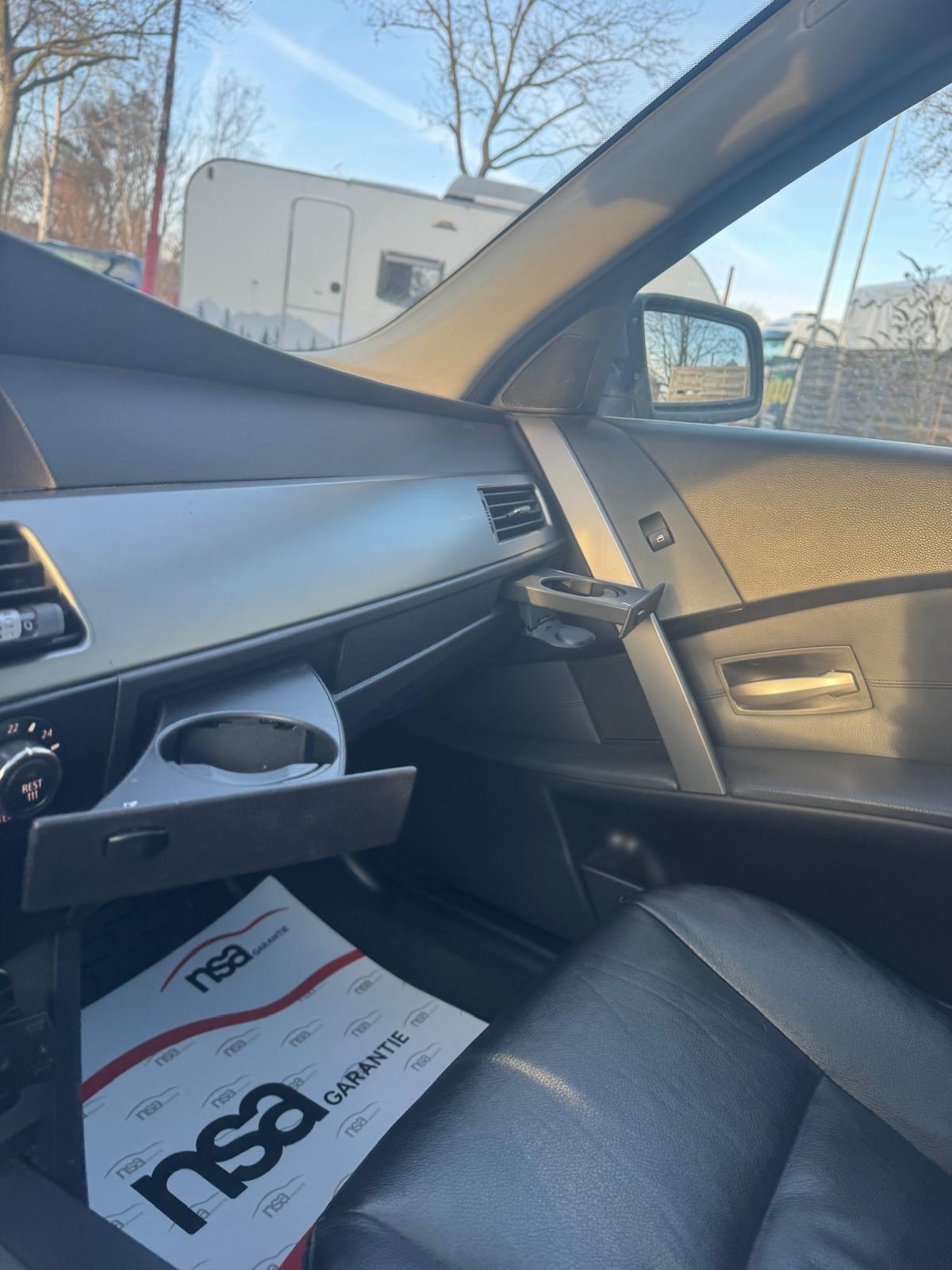 BMW 530xi Touring-image-14