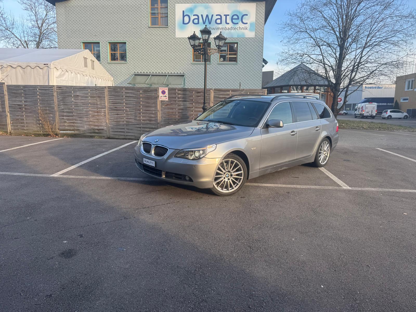 BMW 530xi Touring-image-0