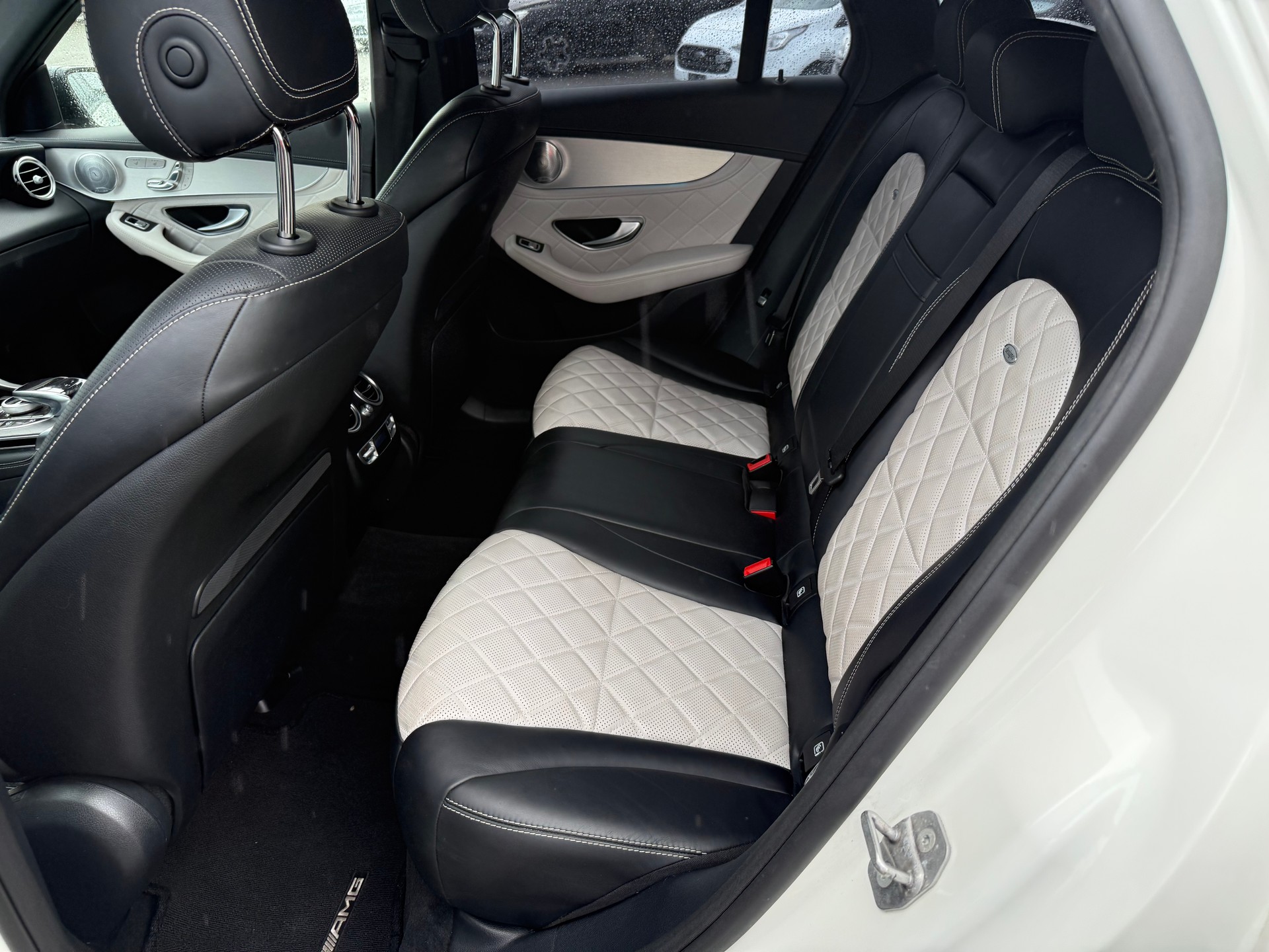 MERCEDES-BENZ GLC 43 AMG 4Matic 9G-Tronic-image-5