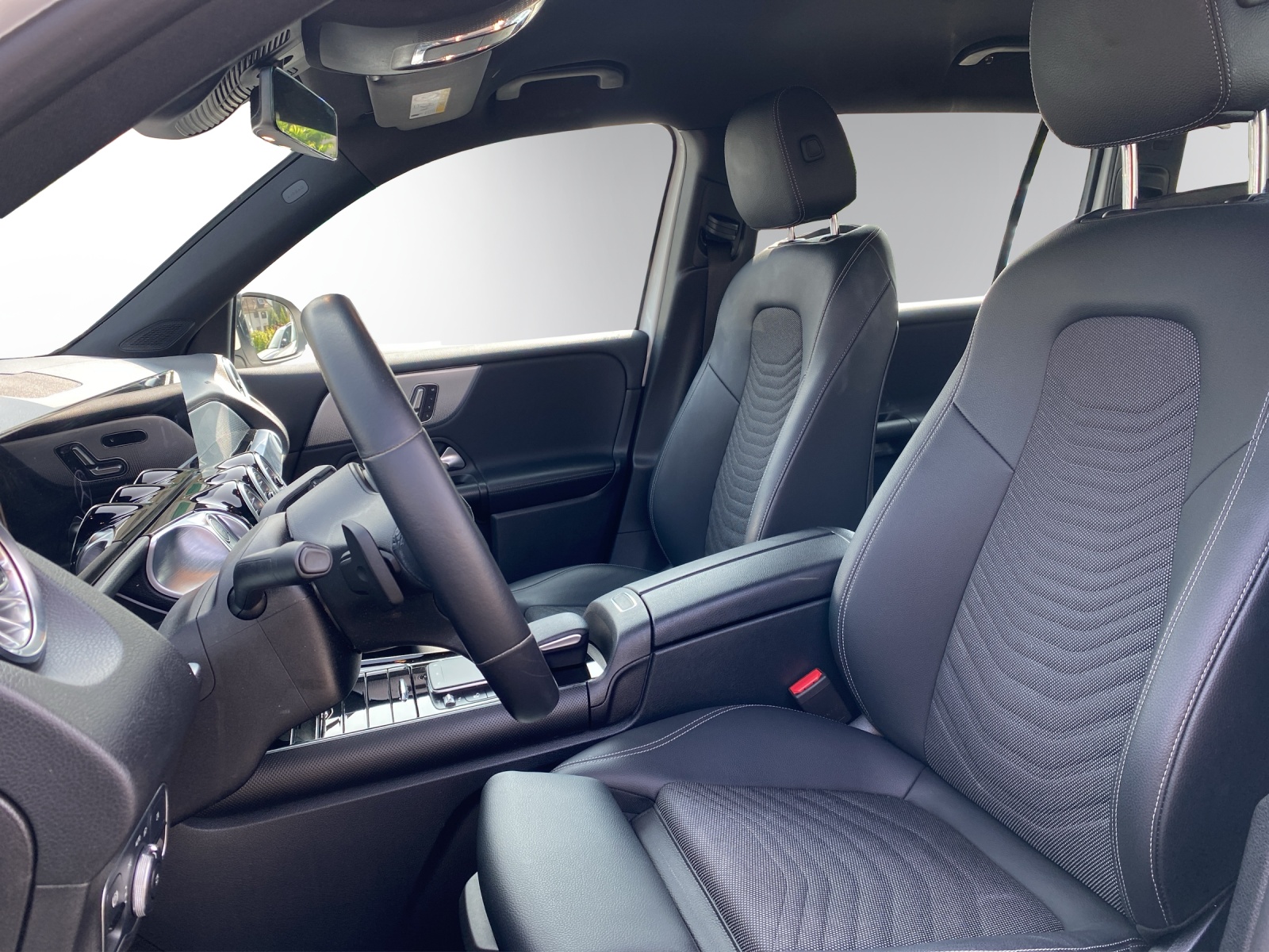 Image MERCEDES-BENZ GLB-250 GLB 250 Style 4 MATIC