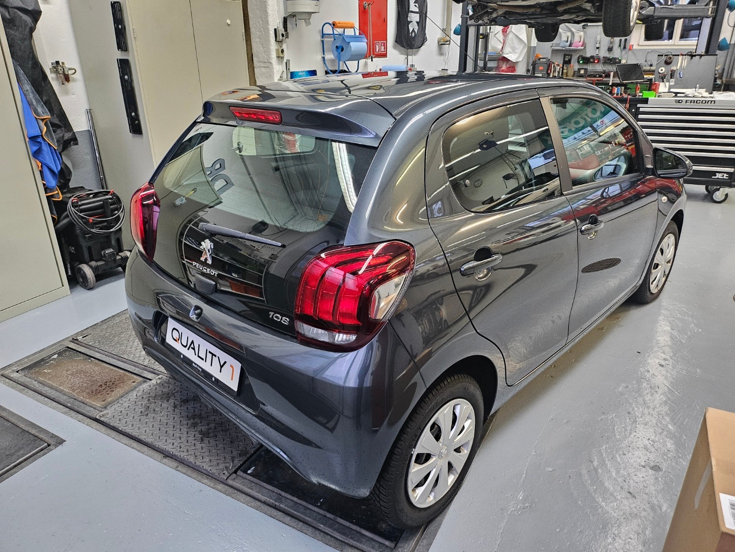 PEUGEOT 108 1.0 VTi Active-image-5