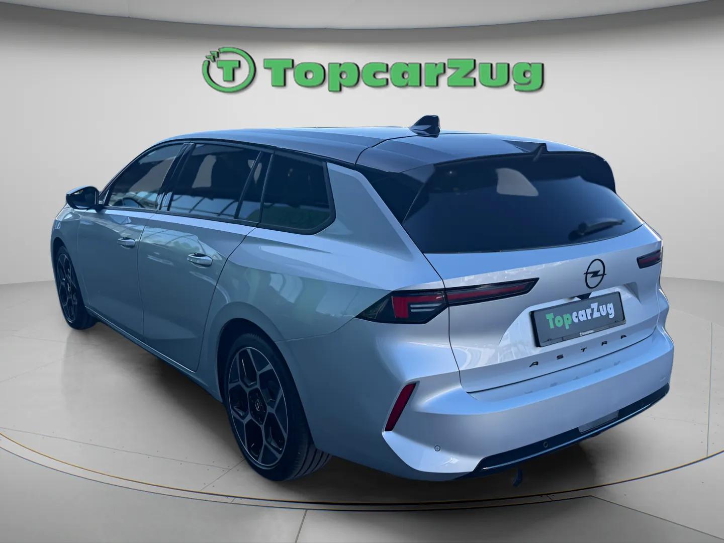 OPEL Astra Sports Tourer 1.2i Turbo GS A-image-7