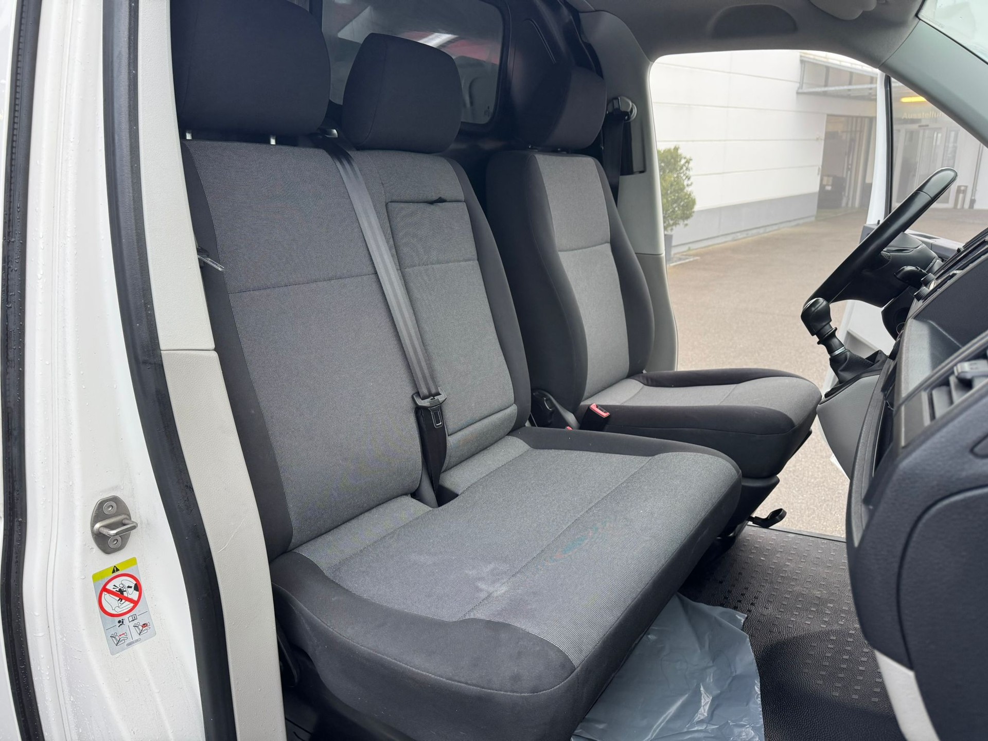 VW T6 2.0 TDI-image-11