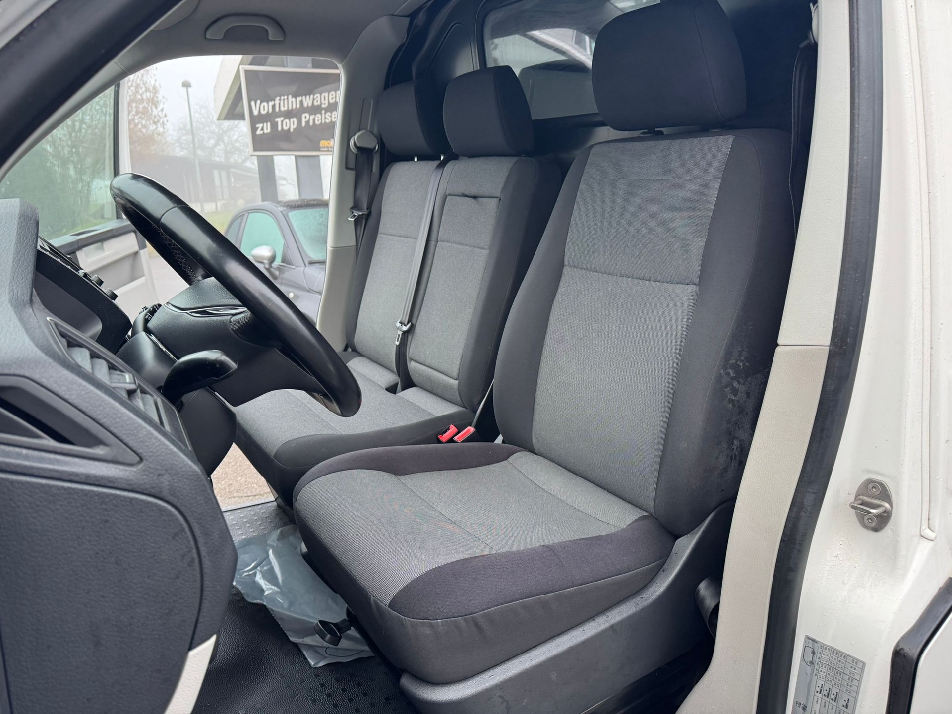 VW T6 2.0 TDI-image-10