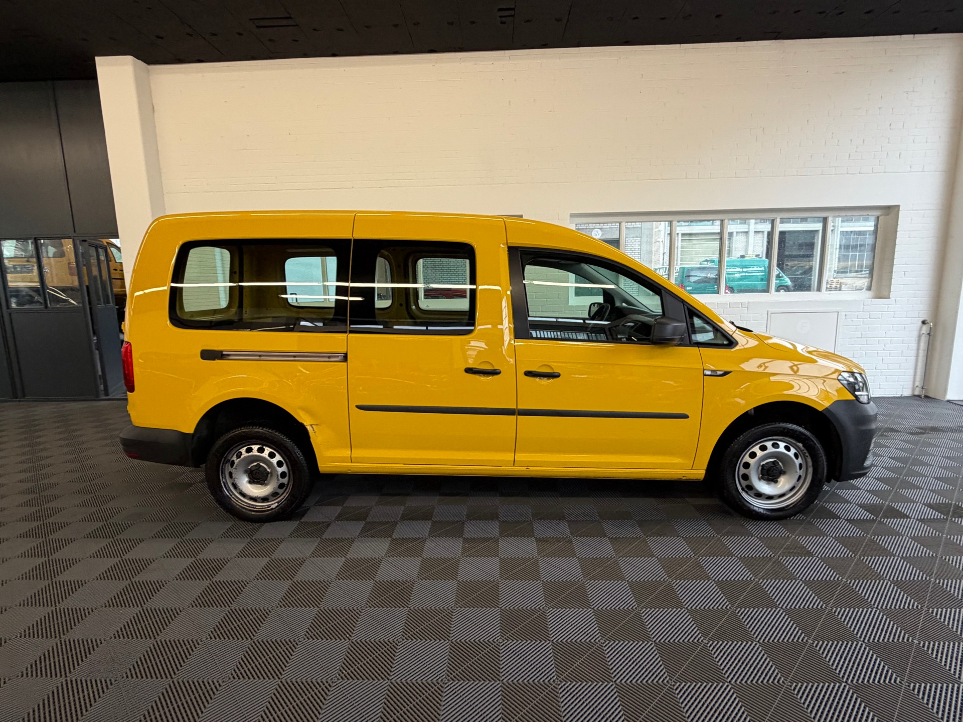 VW Caddy Maxi 2.0TDI 150 PS 4X4 4Mot. BlueMotion Technology DSG-showroom-element-1