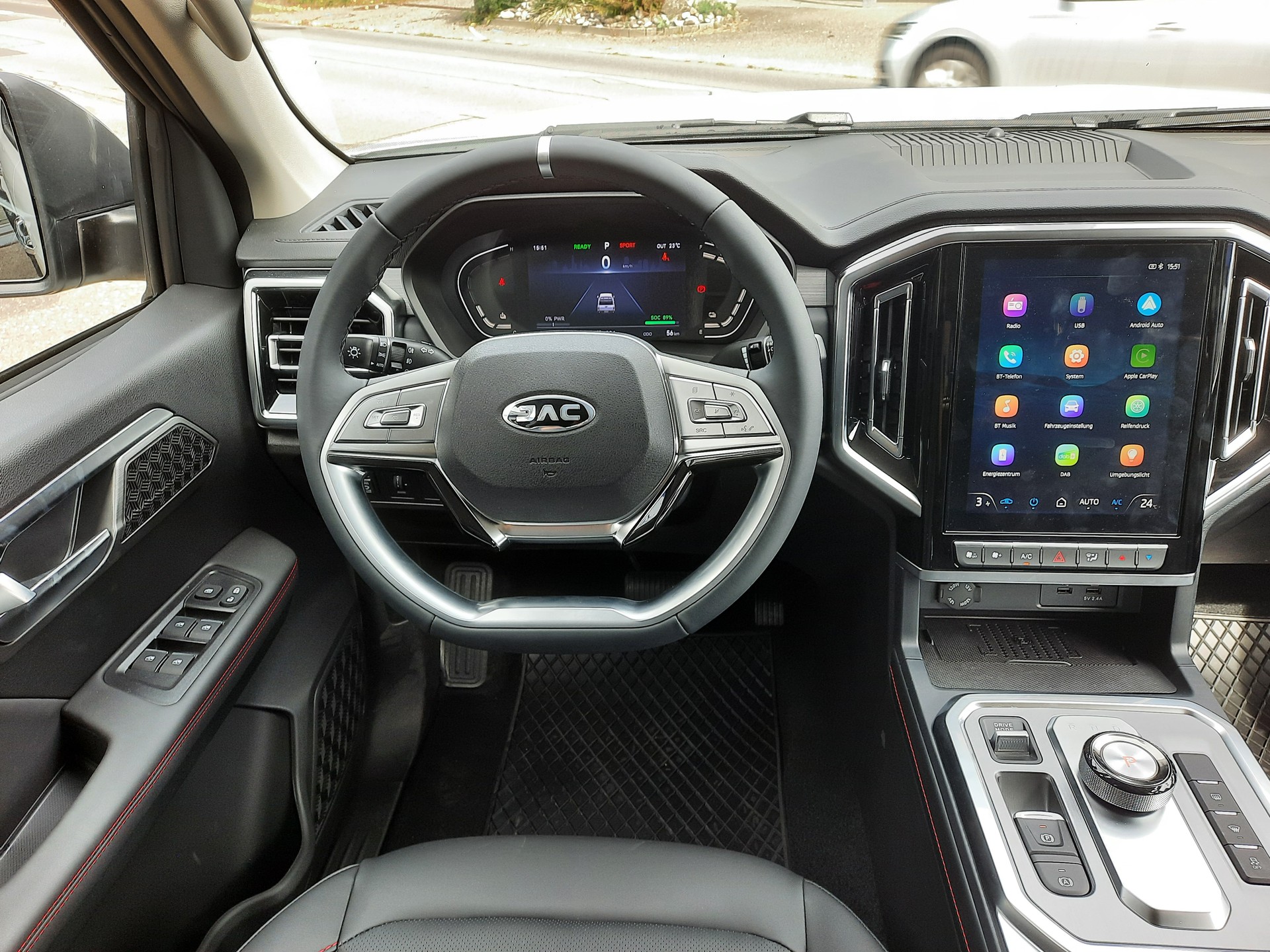 JAC T9EV 4x4-image-9