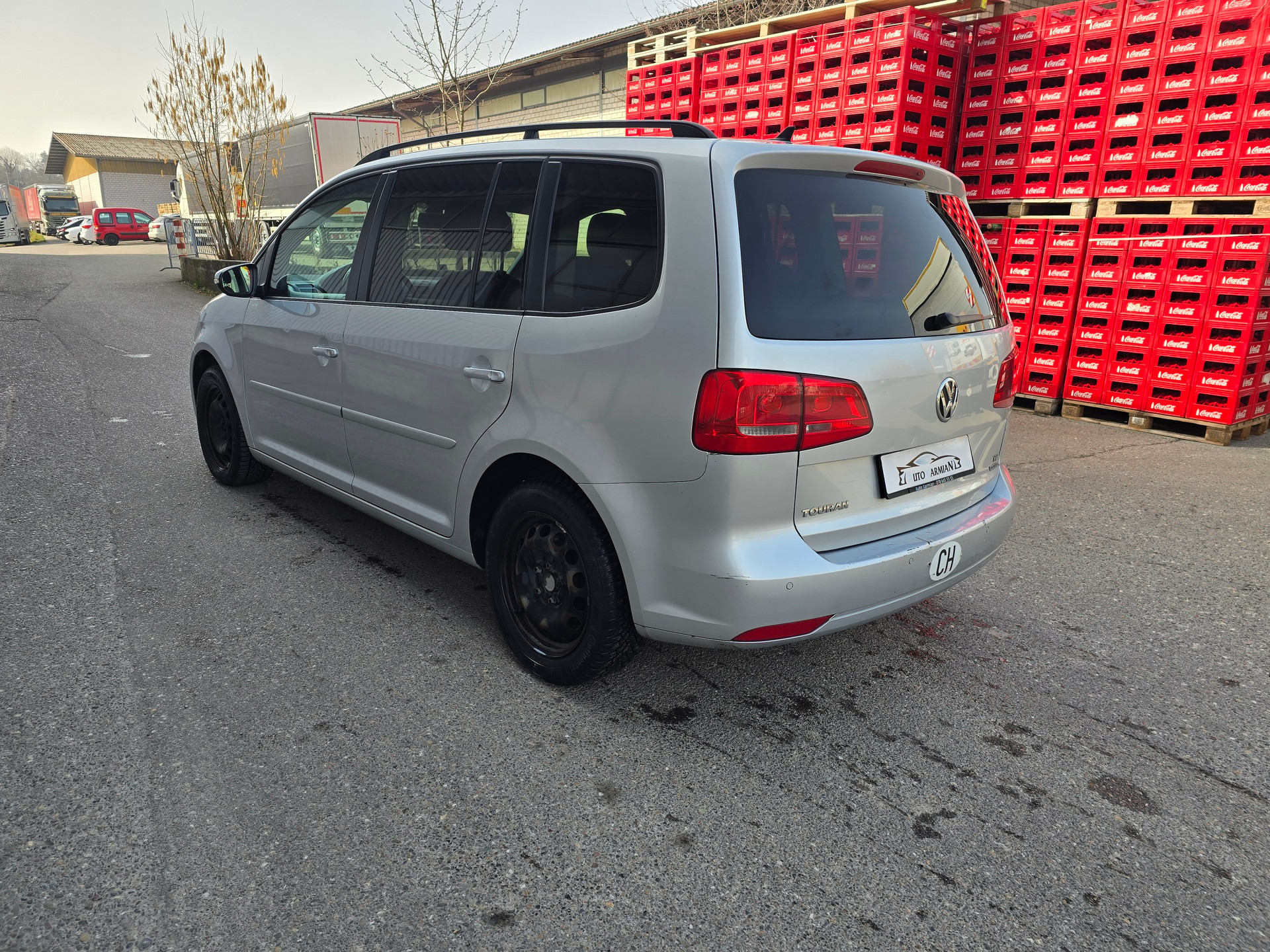 VW Touran 1.6 TDI BlueMotion Technology Trendline DSG-image-5