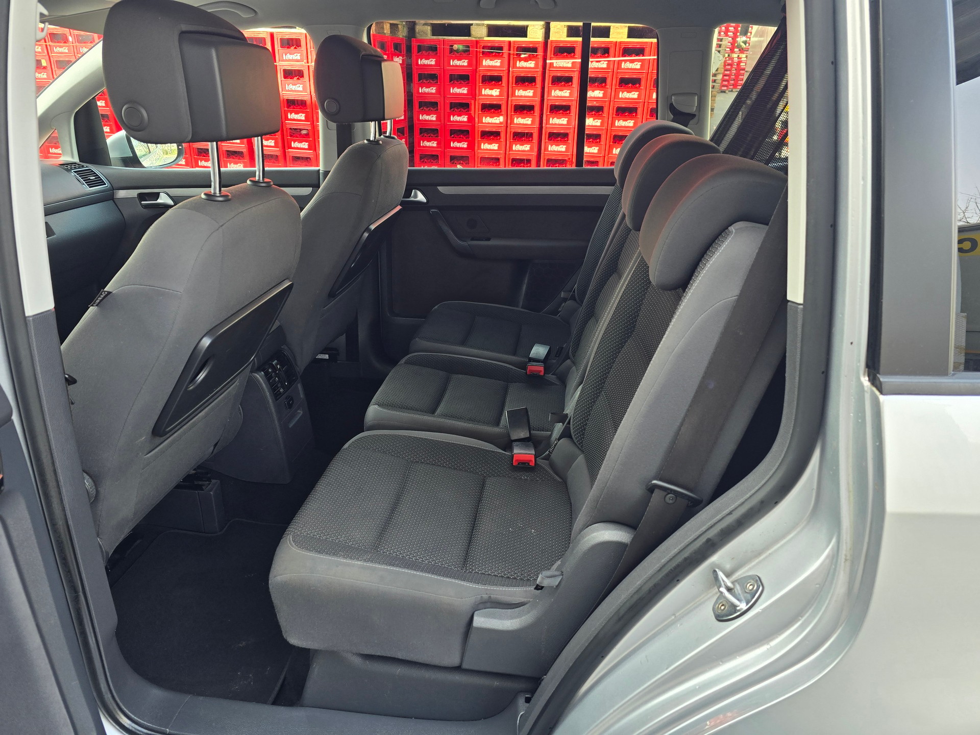 VW Touran 1.6 TDI BlueMotion Technology Trendline DSG-image-12