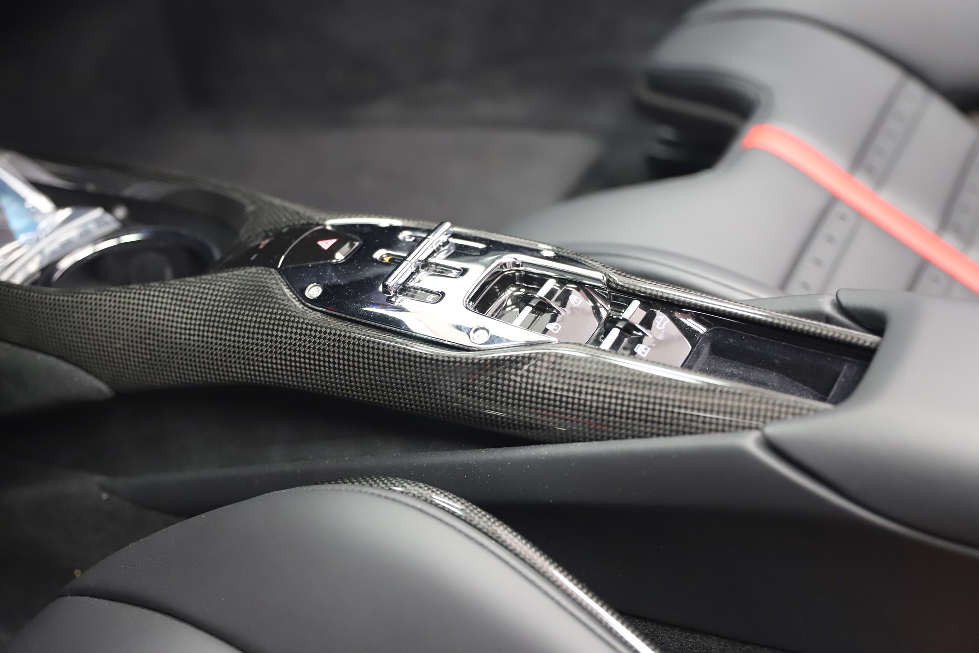 FERRARI 296 GTS-image-12