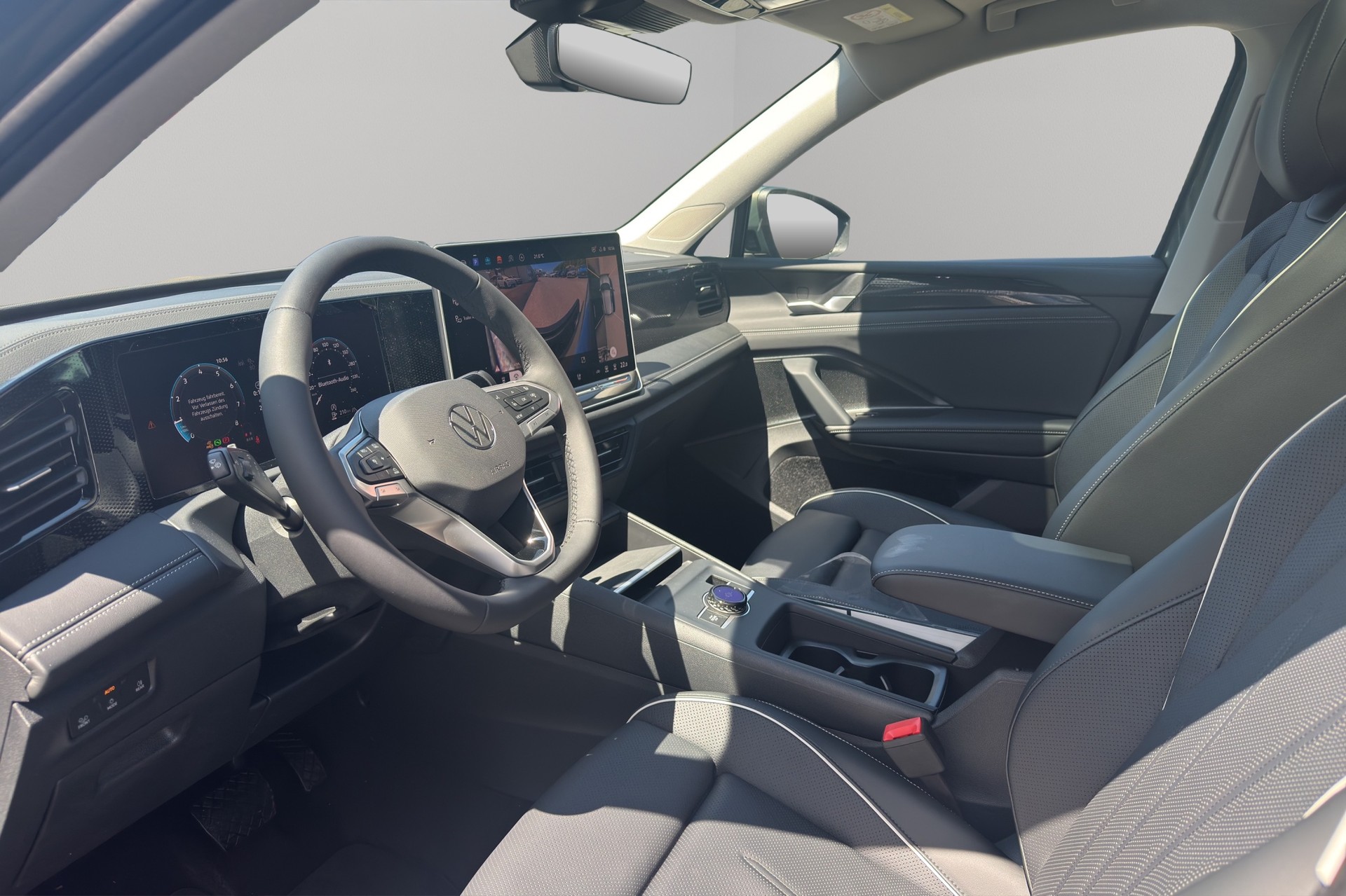 VW Tiguan 2.0 TSI DSG United 4Motion-image-9