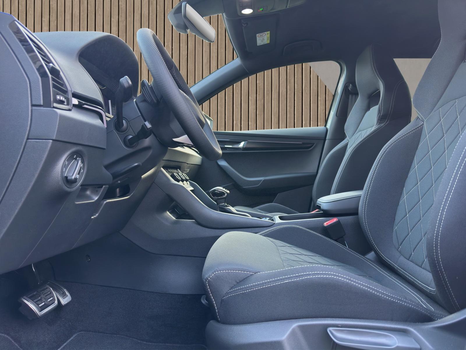 SKODA Karoq SportLine 2.0 TSI 4x4-image-9