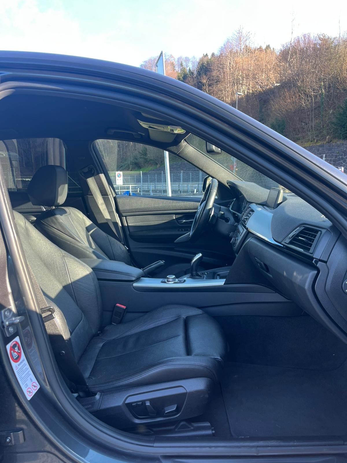 BMW F30 Limo M-Paket Memory DAB Temp Navi-image-7
