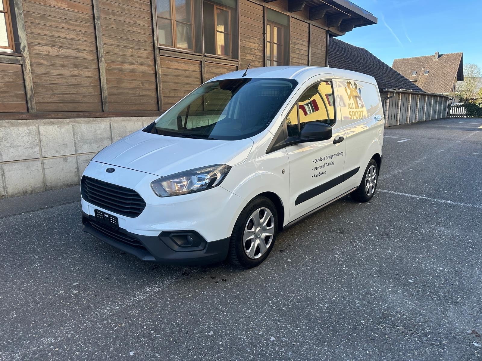 FORD Transit Courier Van 1.5 TDCi Trend-showroom-element-1
