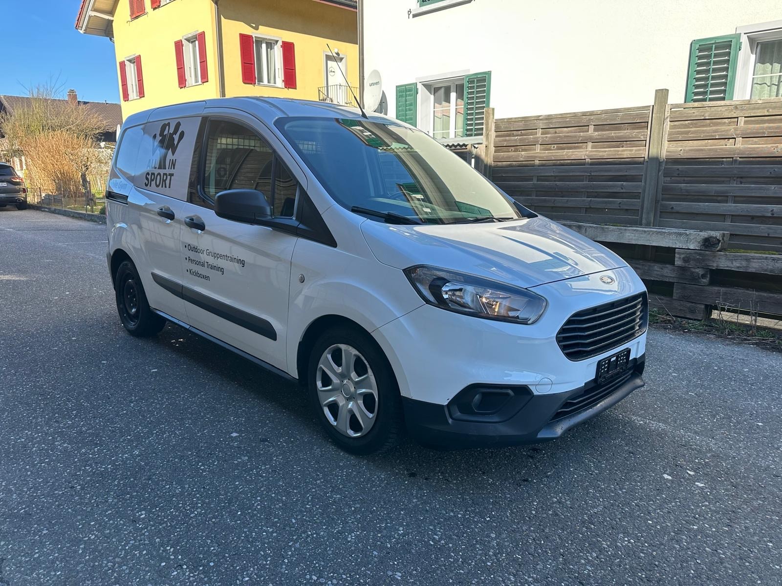 FORD Transit Courier Van 1.5 TDCi Trend