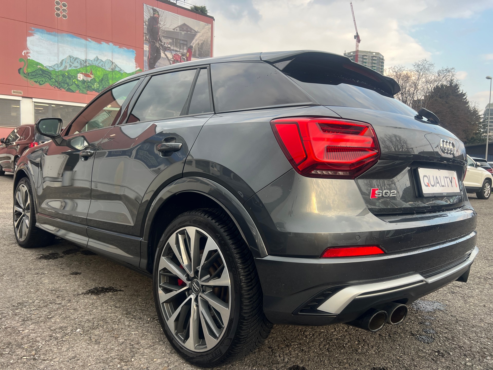 AUDI SQ2 TFSI quattro S-tronic-image-1