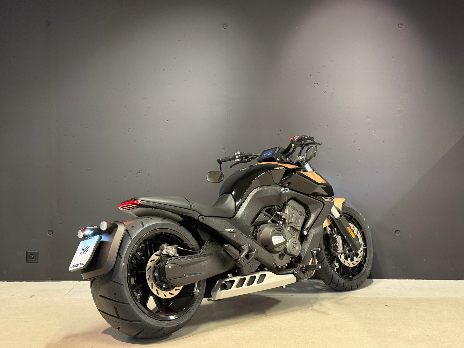 BENDA LFC 700 Pro-showroom-element-3