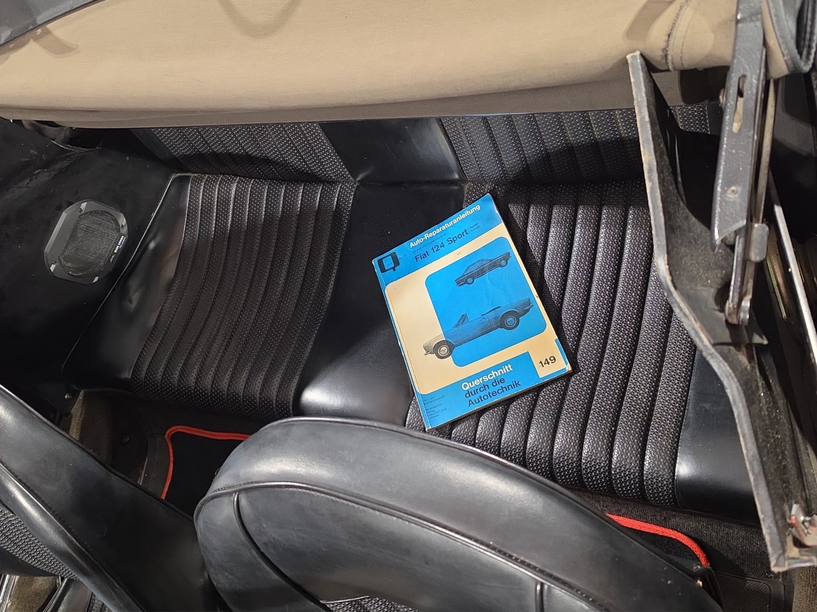 FIAT 124 Spider AS-image-9