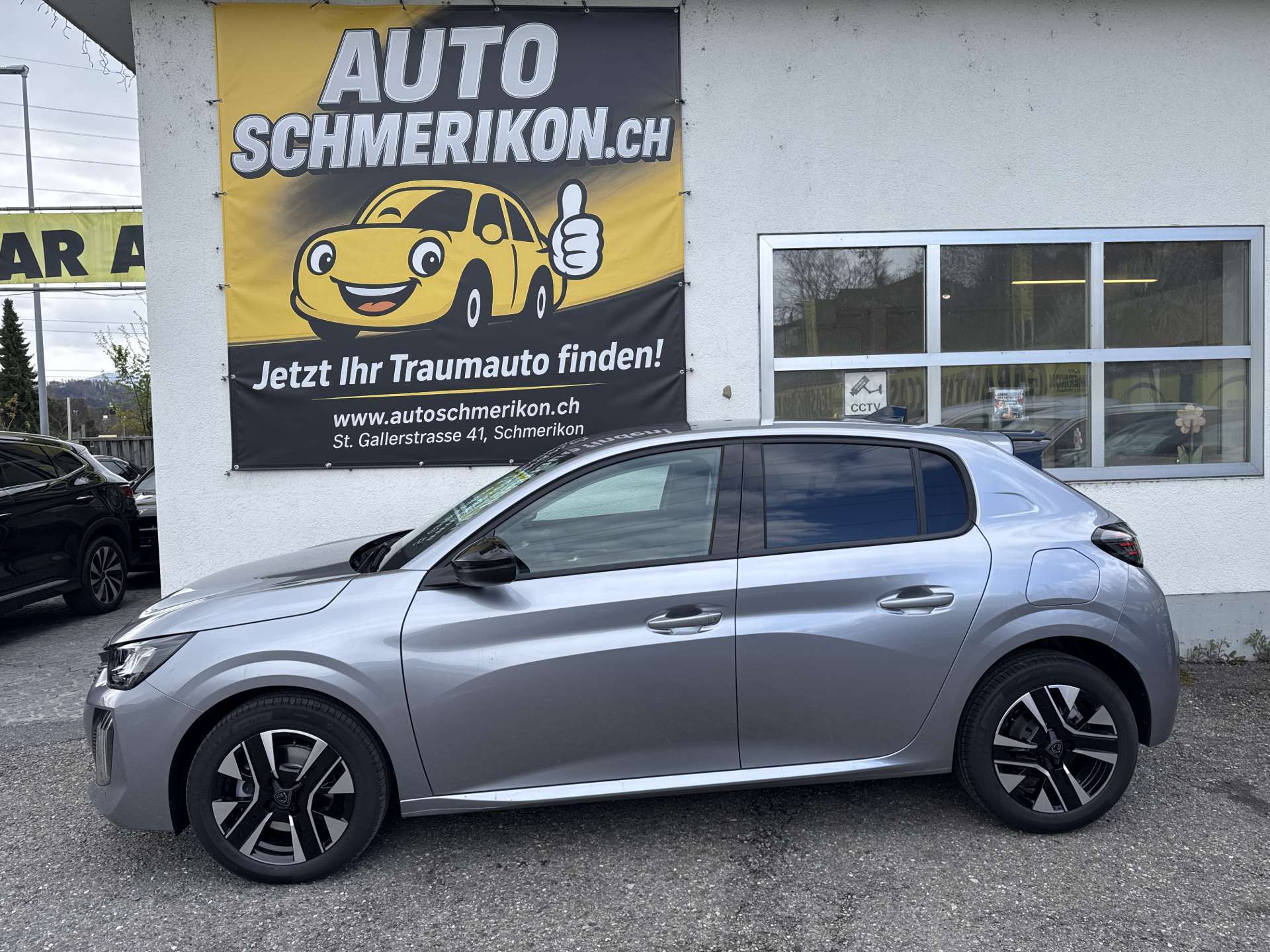 PEUGEOT 208 1.2 MHEV 110 Allure Automat-image-4