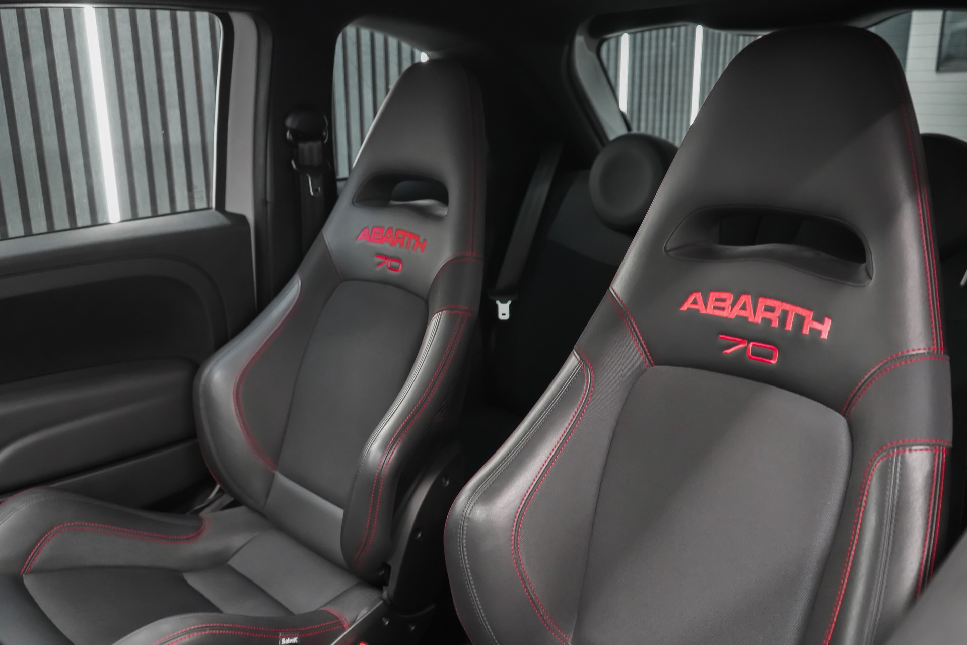 FIAT 595 1.4 16V Turbo Abarth Esseesse / 70TH ANNIVERSARY EDITION-image-20