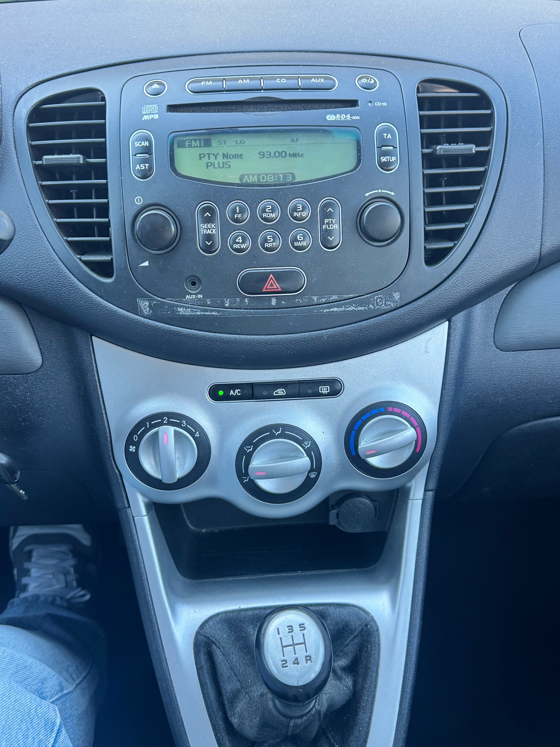 HYUNDAI i10 1.2 Style-image-7